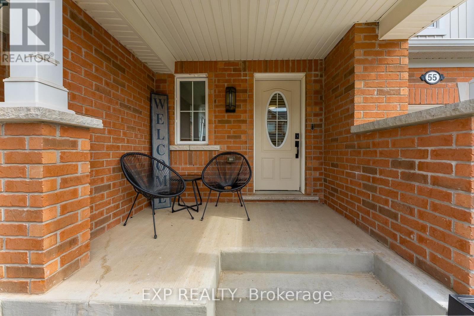 55 Hatt Court, Milton, Ontario  L9E 1G7 - Photo 3 - W12962878