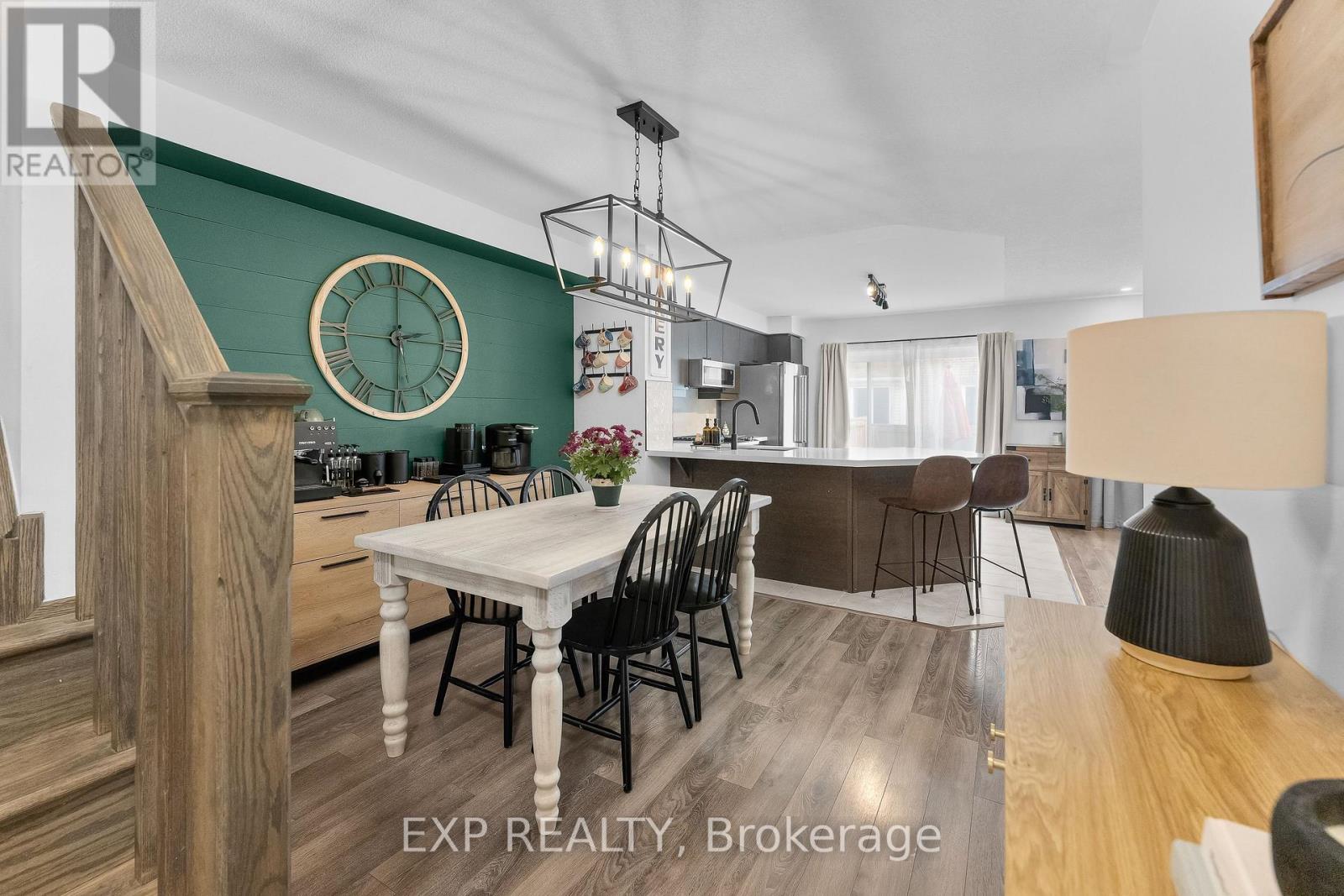 55 Hatt Court, Milton, Ontario  L9E 1G7 - Photo 8 - W12962878