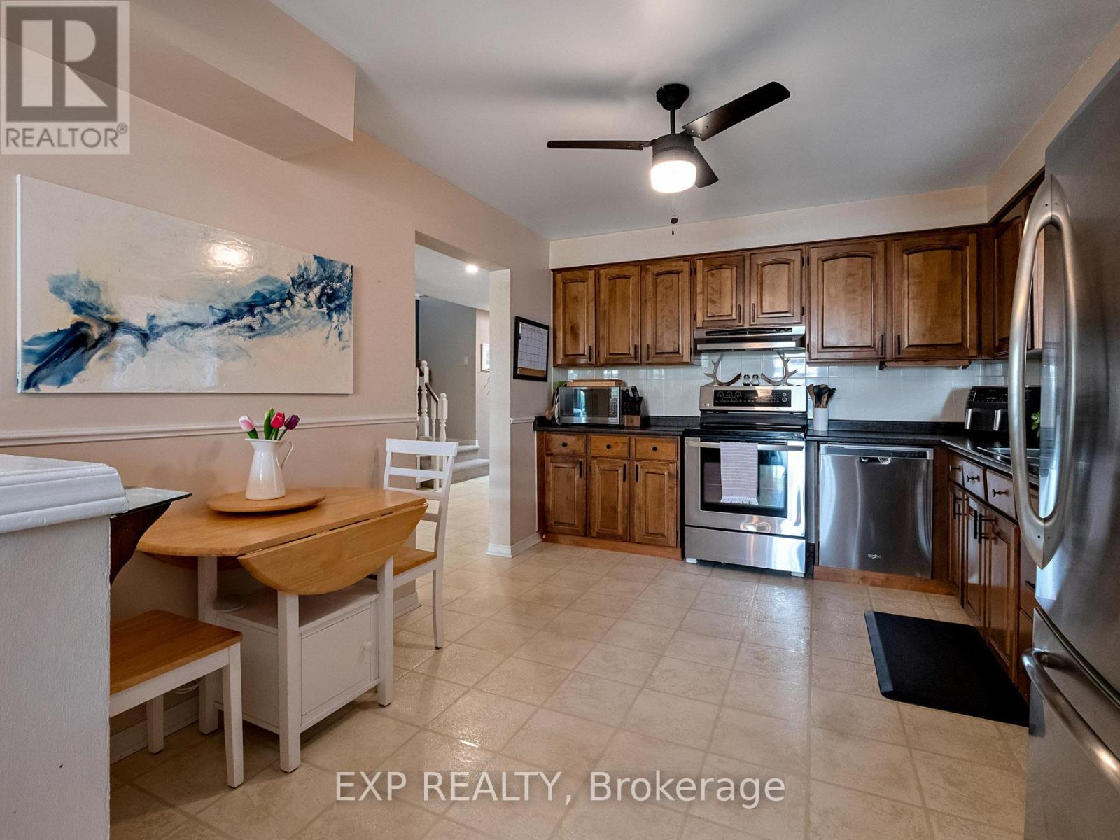 22 Lampman Crescent, Thorold, Ontario  L2V 4K7 - Photo 14 - X12962858