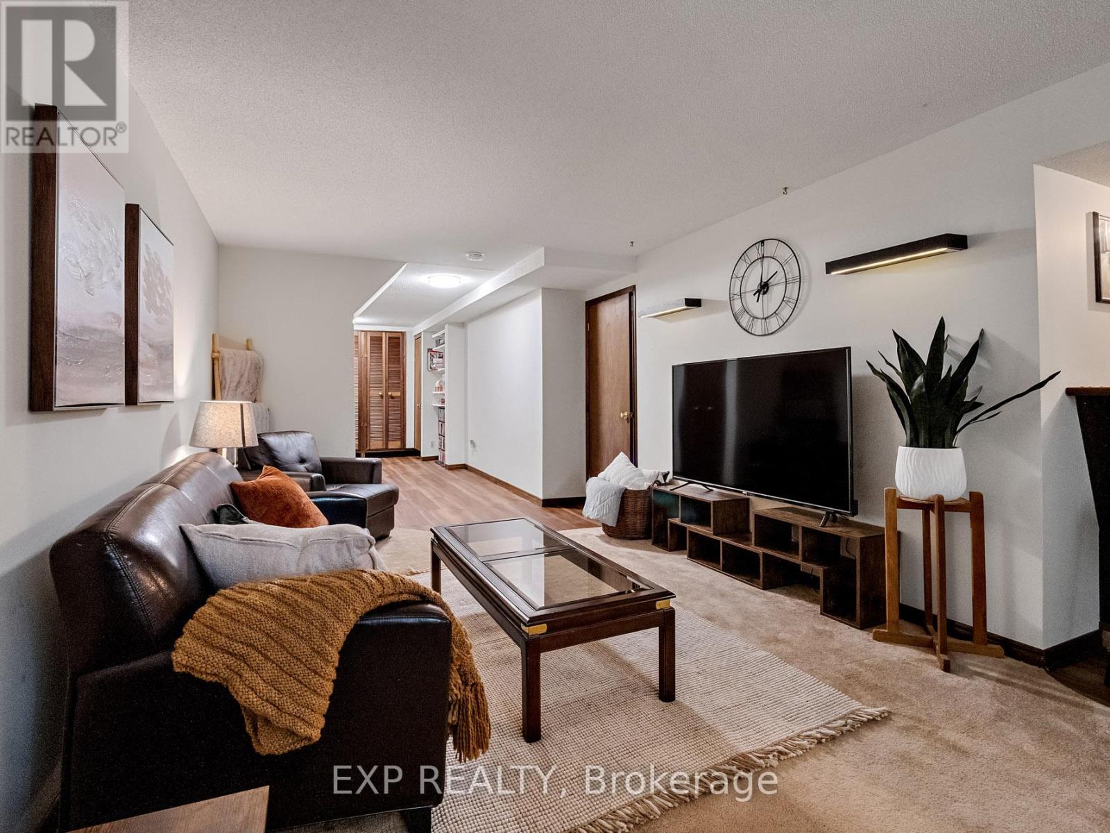 22 Lampman Crescent, Thorold, Ontario  L2V 4K7 - Photo 26 - X12962858