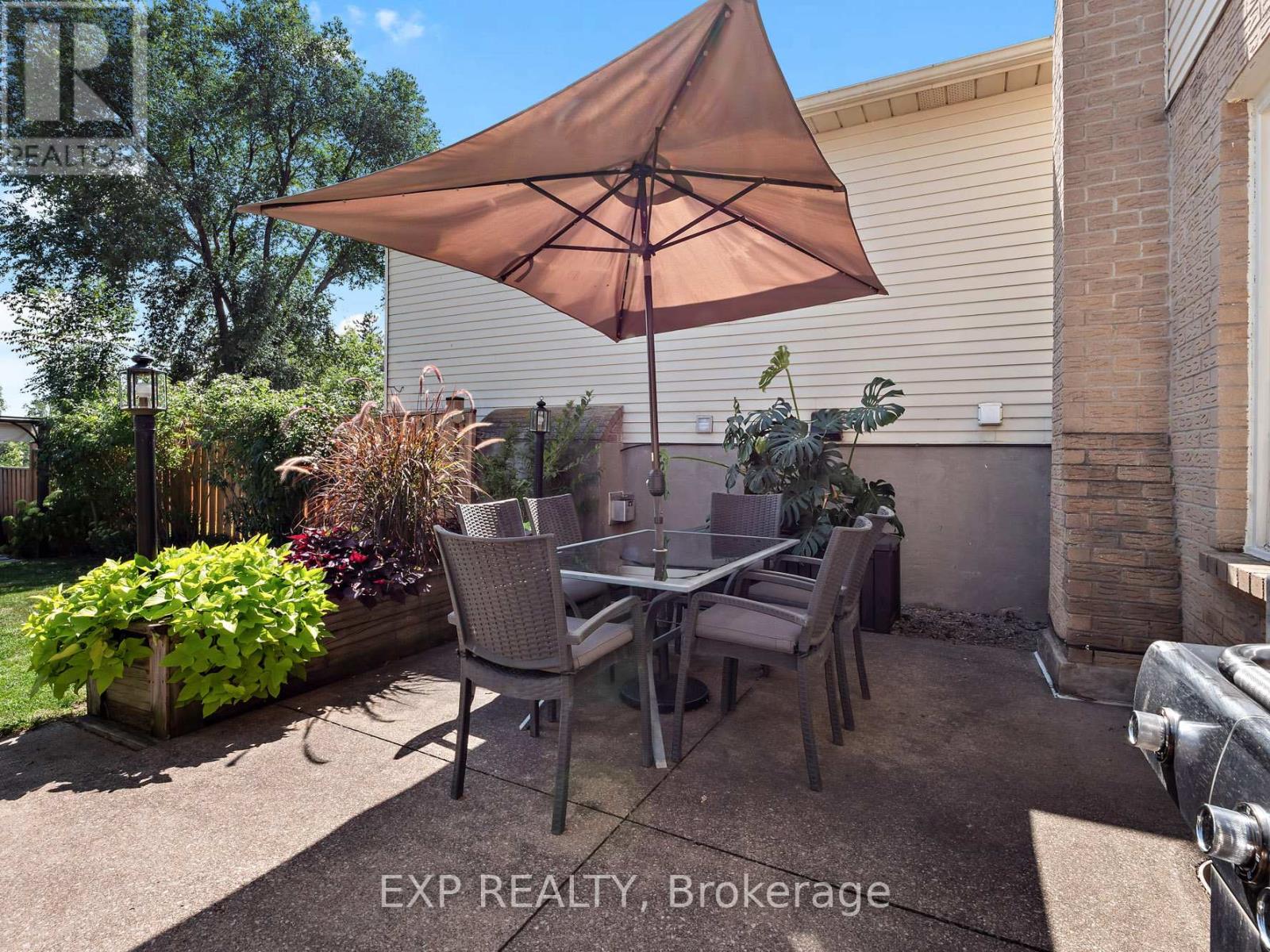 22 Lampman Crescent, Thorold, Ontario  L2V 4K7 - Photo 31 - X12962858