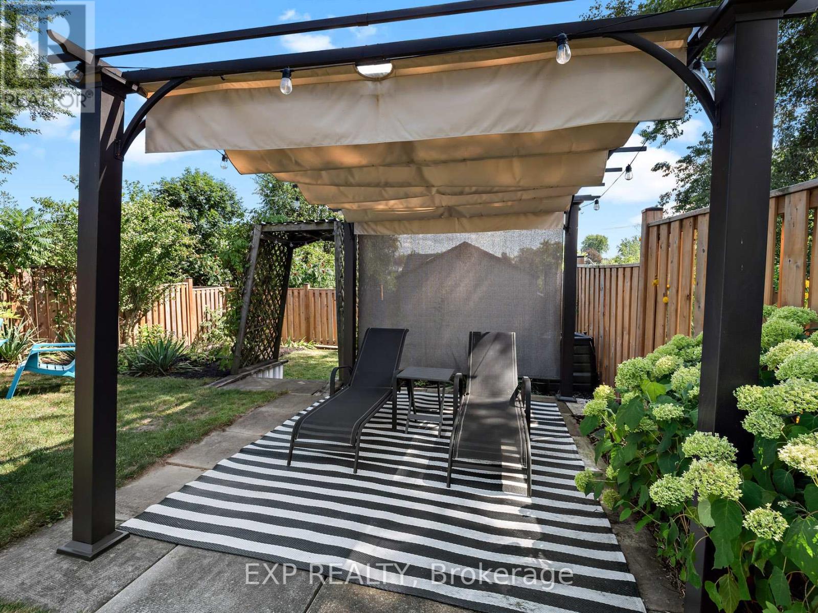 22 Lampman Crescent, Thorold, Ontario  L2V 4K7 - Photo 32 - X12962858