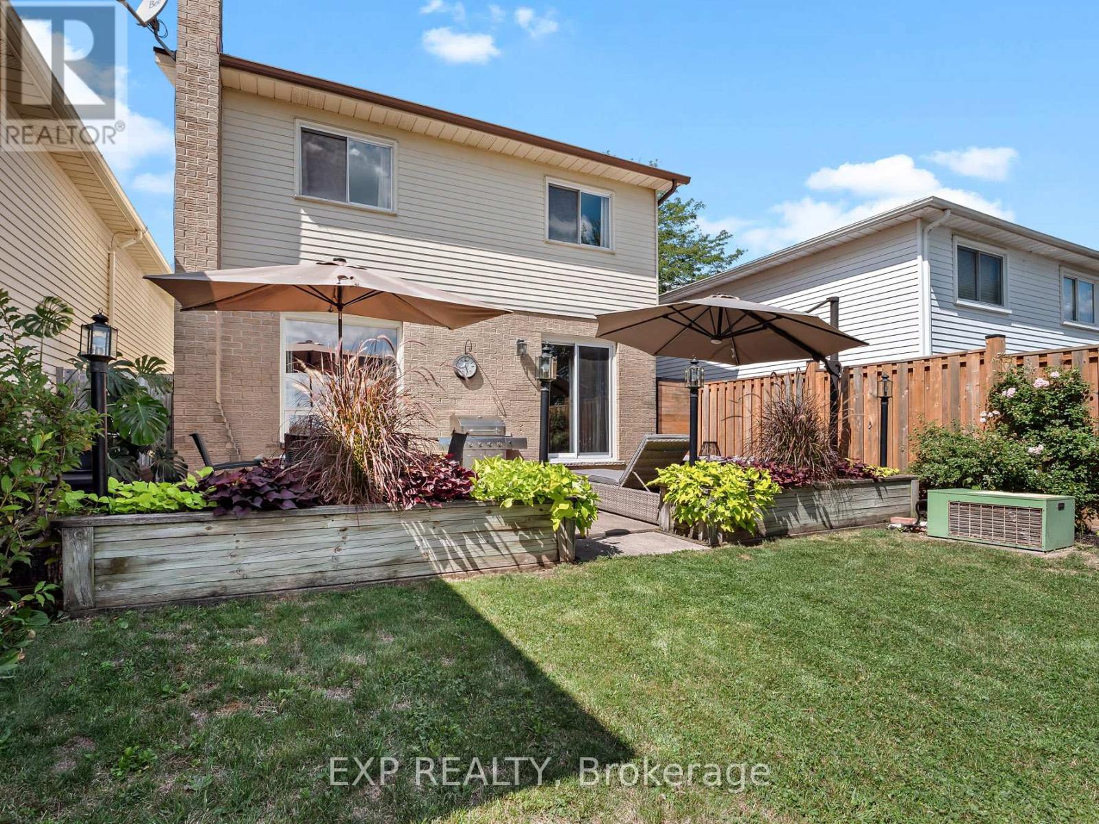 22 Lampman Crescent, Thorold, Ontario  L2V 4K7 - Photo 35 - X12962858