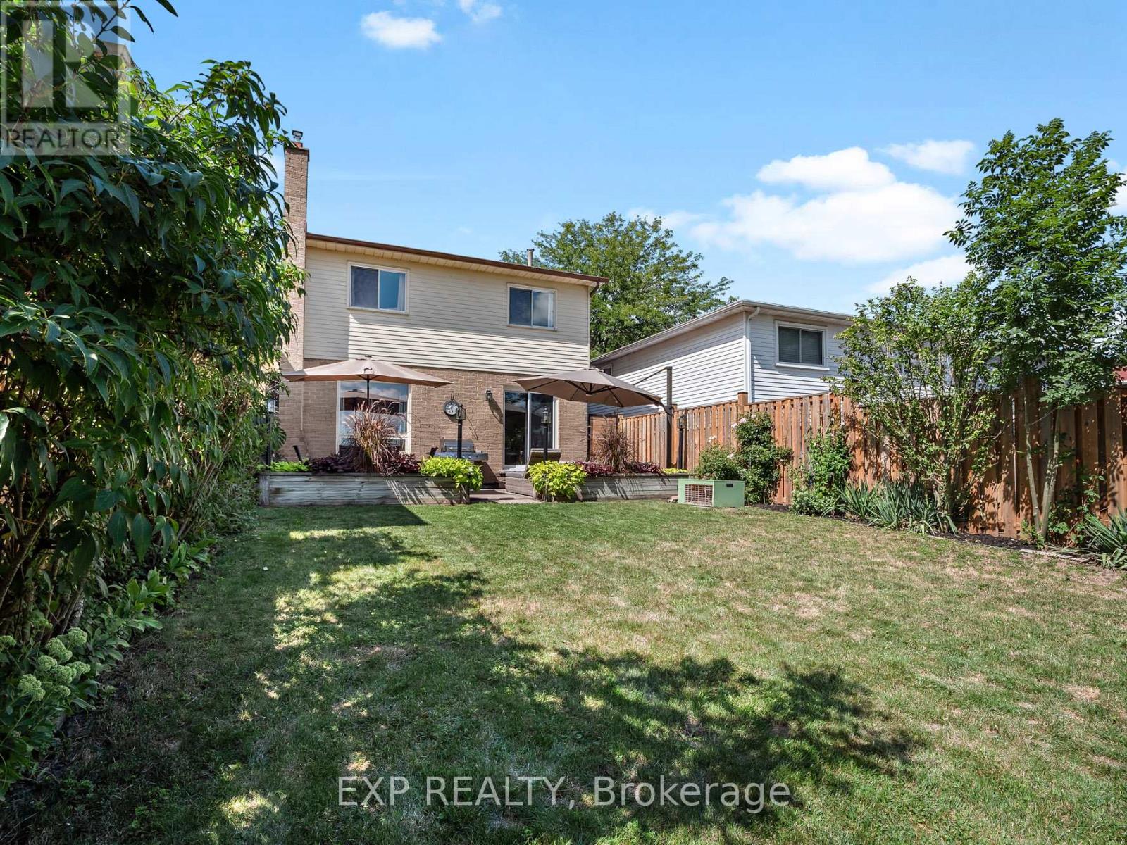 22 Lampman Crescent, Thorold, Ontario  L2V 4K7 - Photo 36 - X12962858