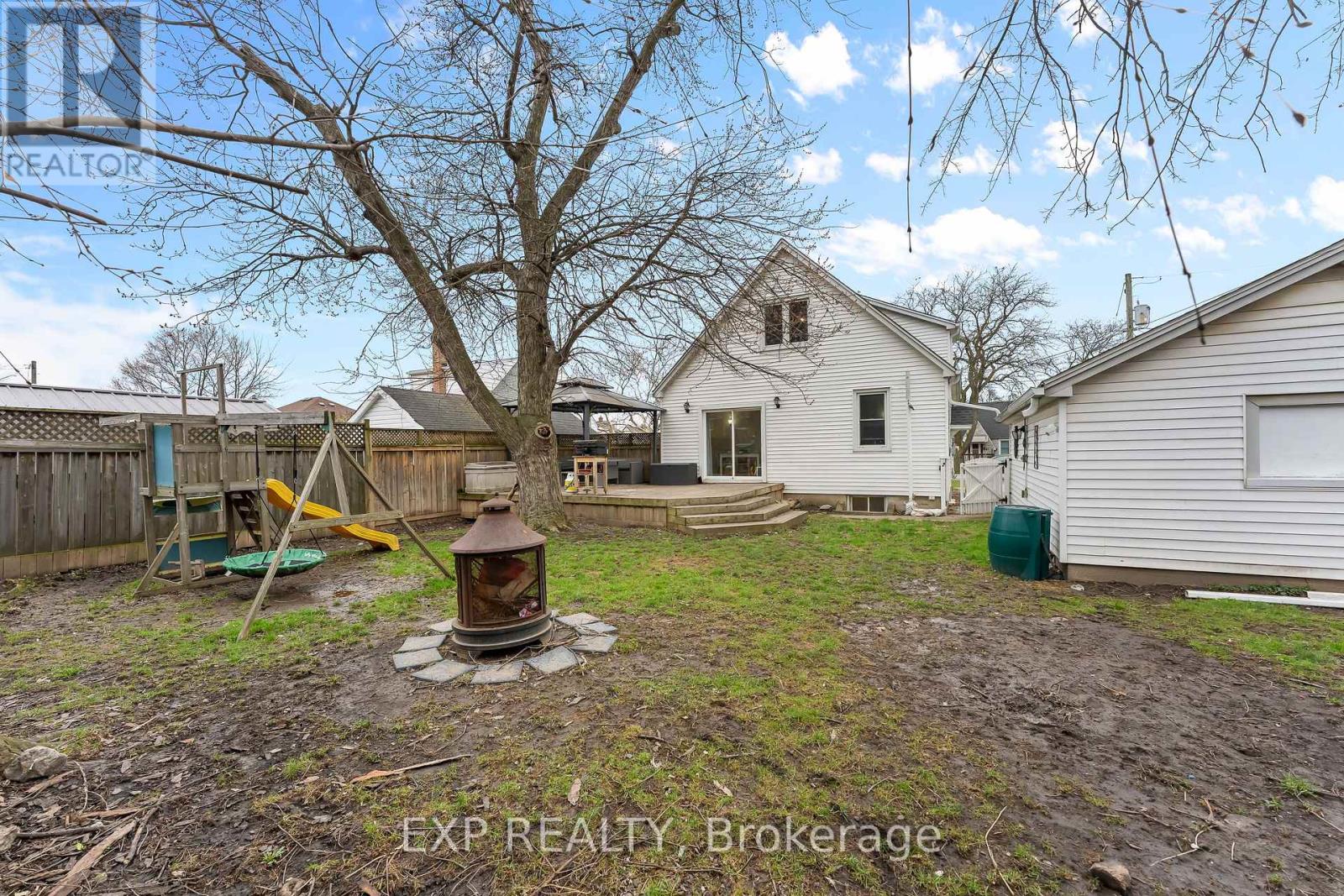 6 Cedardale Avenue, St. Catharines, Ontario  L2P 1A9 - Photo 29 - X12962882