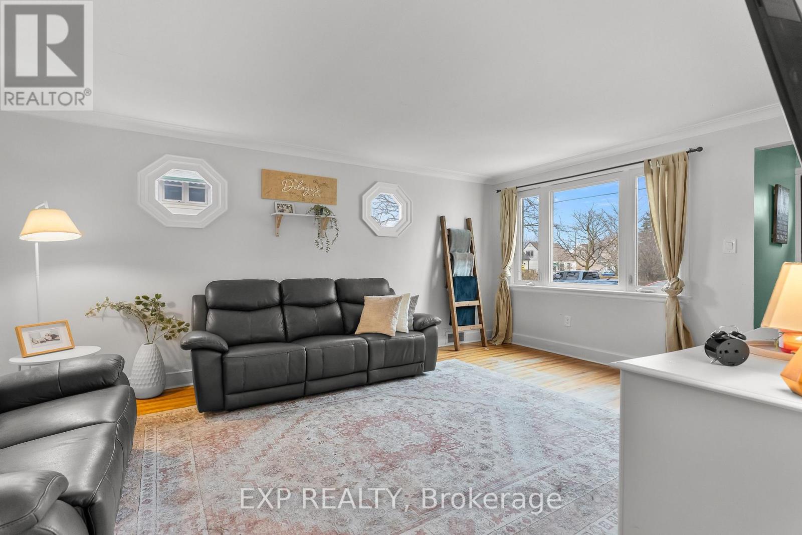 6 Cedardale Avenue, St. Catharines, Ontario  L2P 1A9 - Photo 6 - X12962882