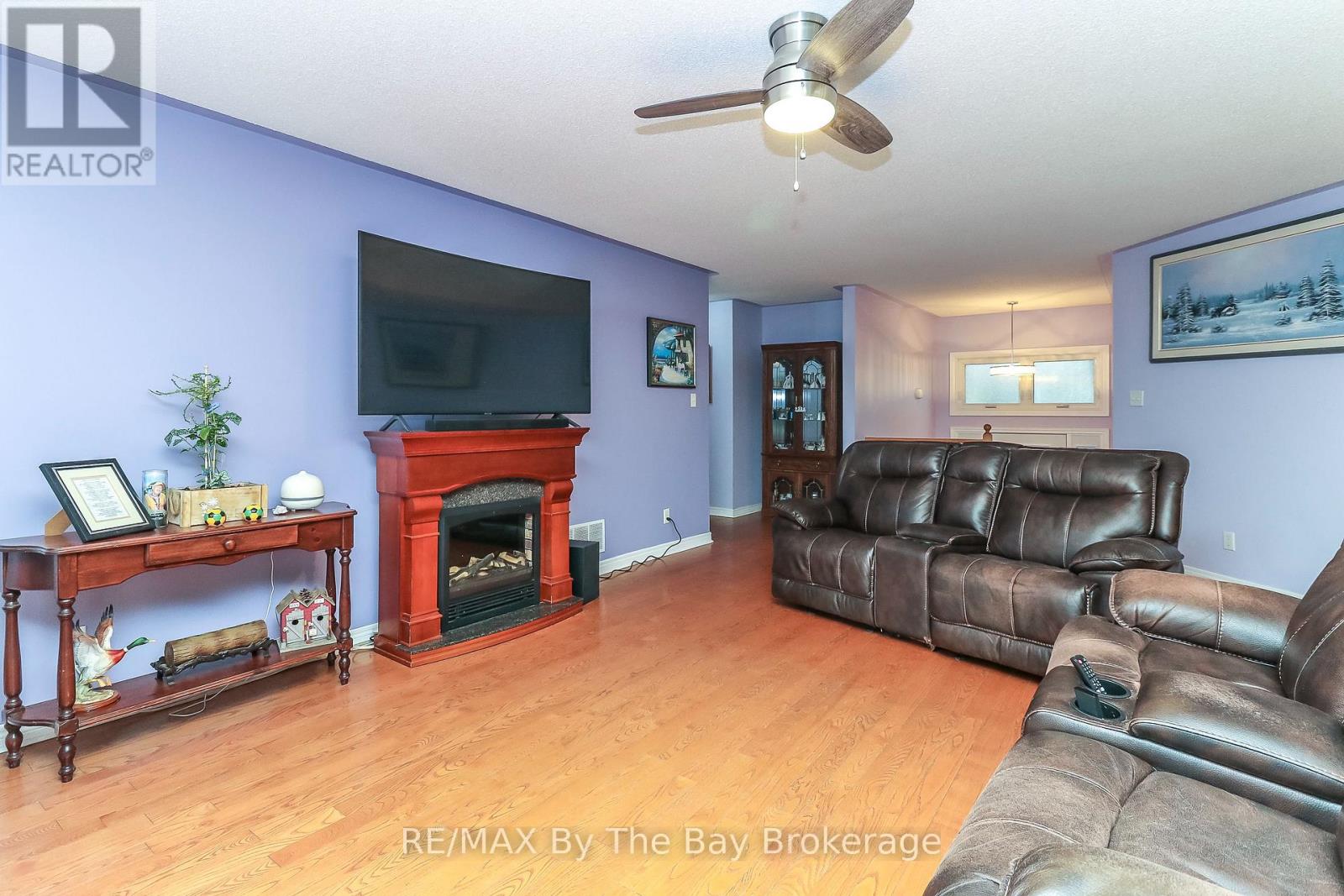 435 Ramblewood Drive, Wasaga Beach, Ontario  L9Z 1P3 - Photo 10 - S12962904