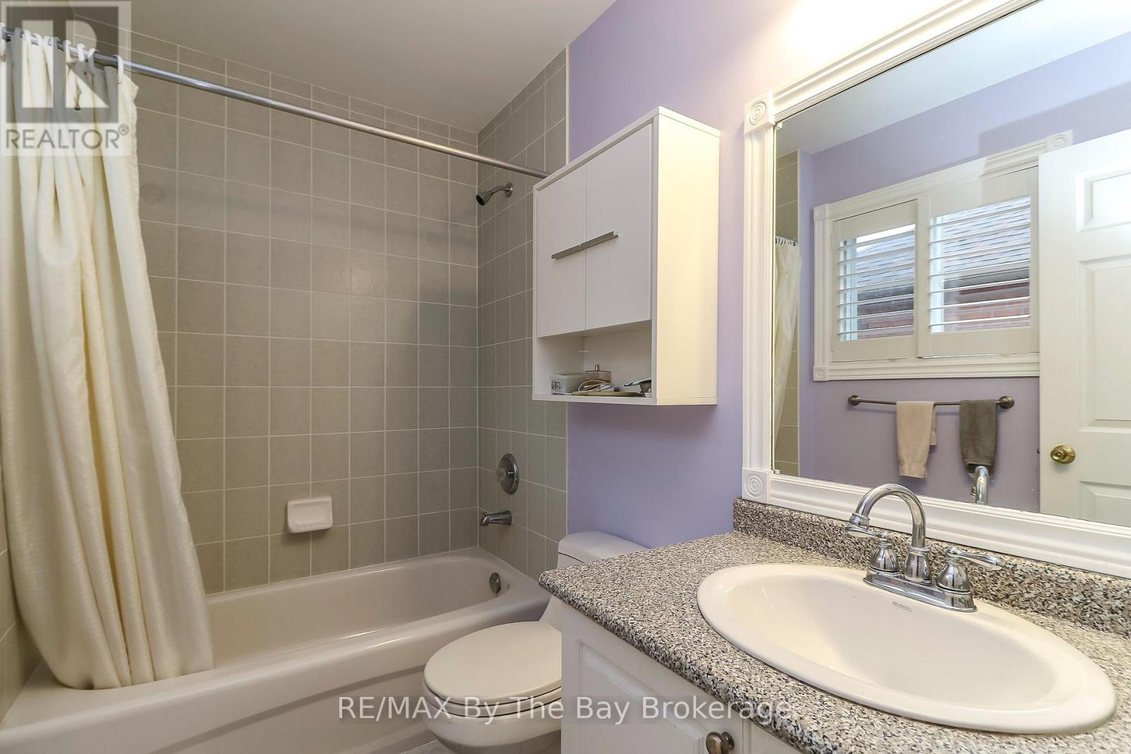 435 Ramblewood Drive, Wasaga Beach, Ontario  L9Z 1P3 - Photo 20 - S12962904