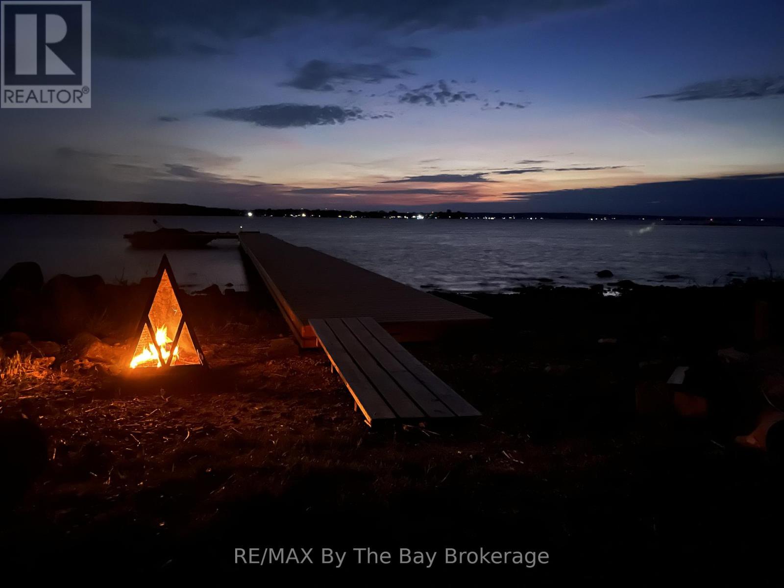 49 Methodist, Tay, Ontario  L0K 1R0 - Photo 4 - S12962906