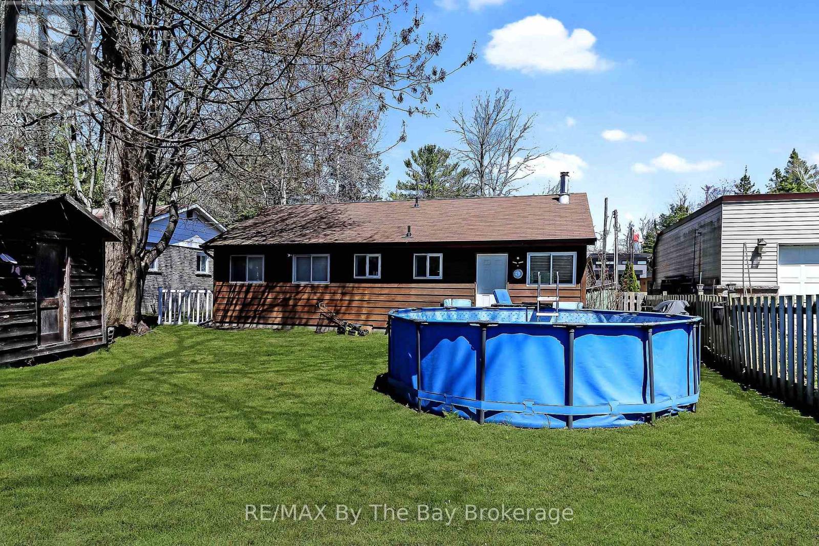 84 32nd Street N, Wasaga Beach, Ontario  L9Z 2C4 - Photo 21 - S12962910