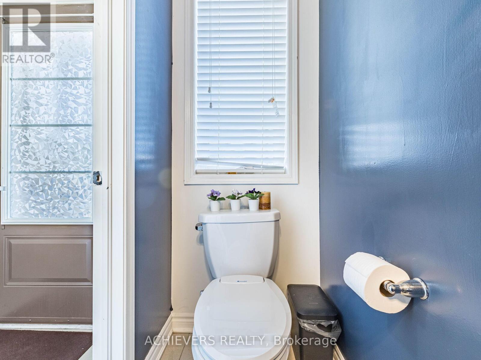 12 Emerald Coast Trail, Brampton, Ontario  L7A 5A7 - Photo 6 - W12755780