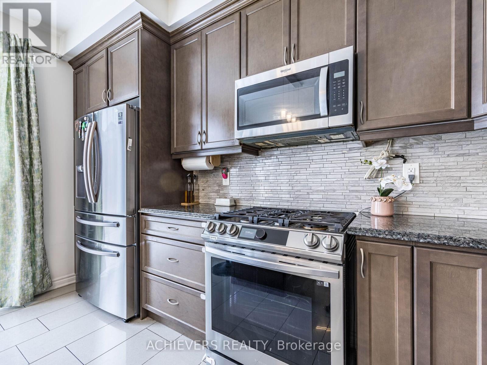 12 Emerald Coast Trail, Brampton, Ontario  L7A 5A7 - Photo 24 - W12755780