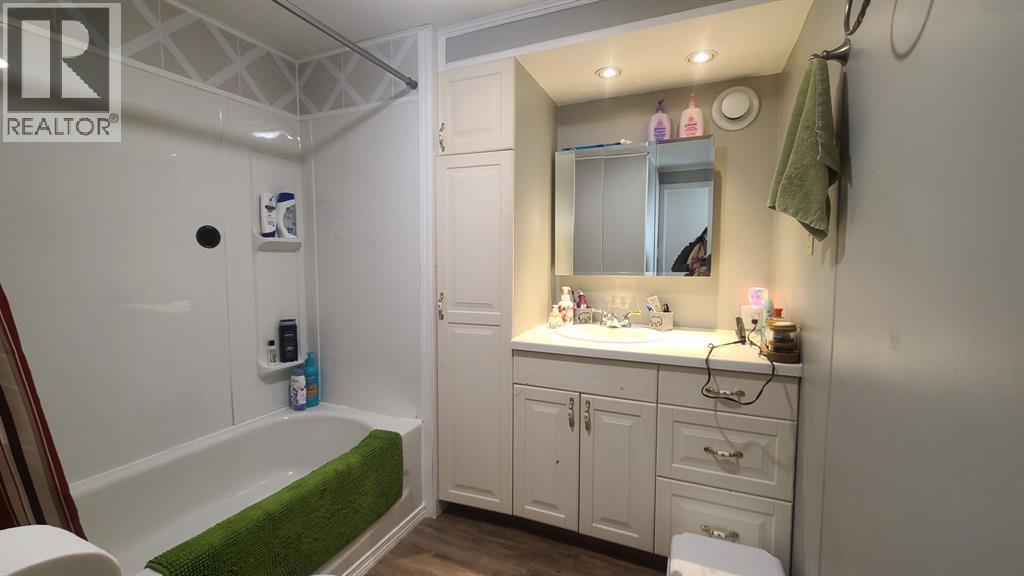 15, 810 56 Street, Edson, Alberta  T7E 1P2 - Photo 19 - A2276386