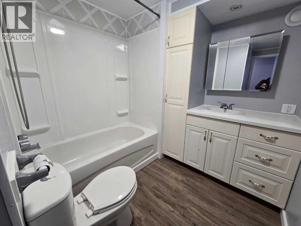 15, 810 56 Street, Edson, Alberta  T7E 1P2 - Photo 27 - A2276386