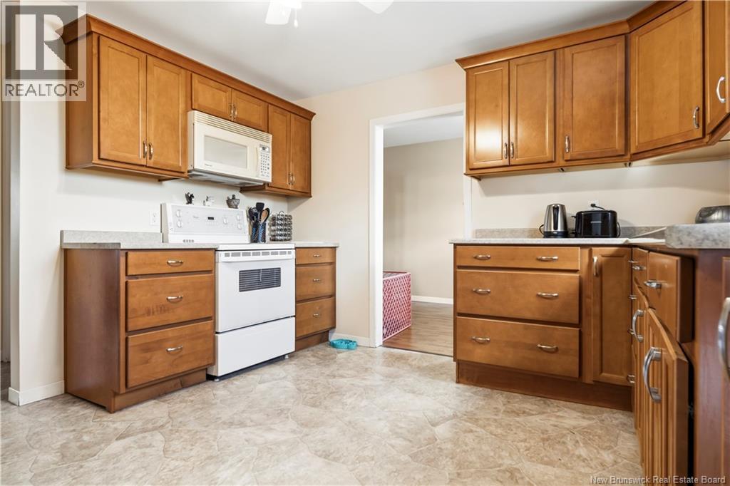 163 North Street, Moncton, New Brunswick  E1C 5X9 - Photo 7 - NB136421