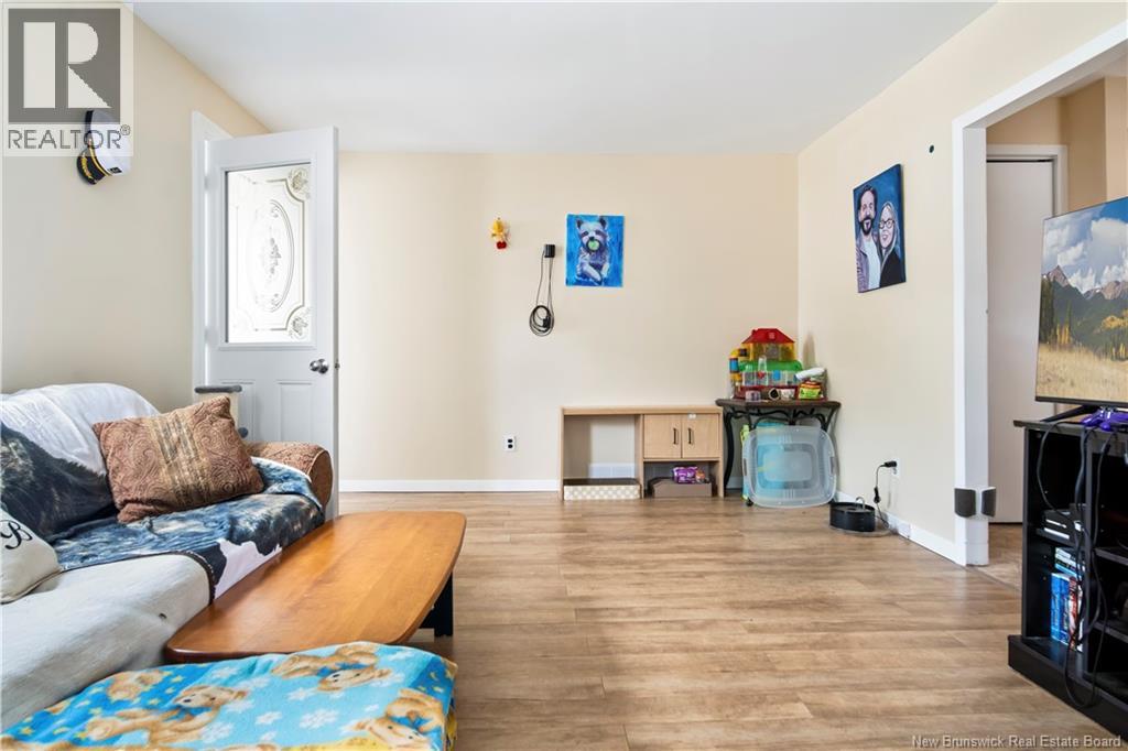 163 North Street, Moncton, New Brunswick  E1C 5X9 - Photo 4 - NB136421