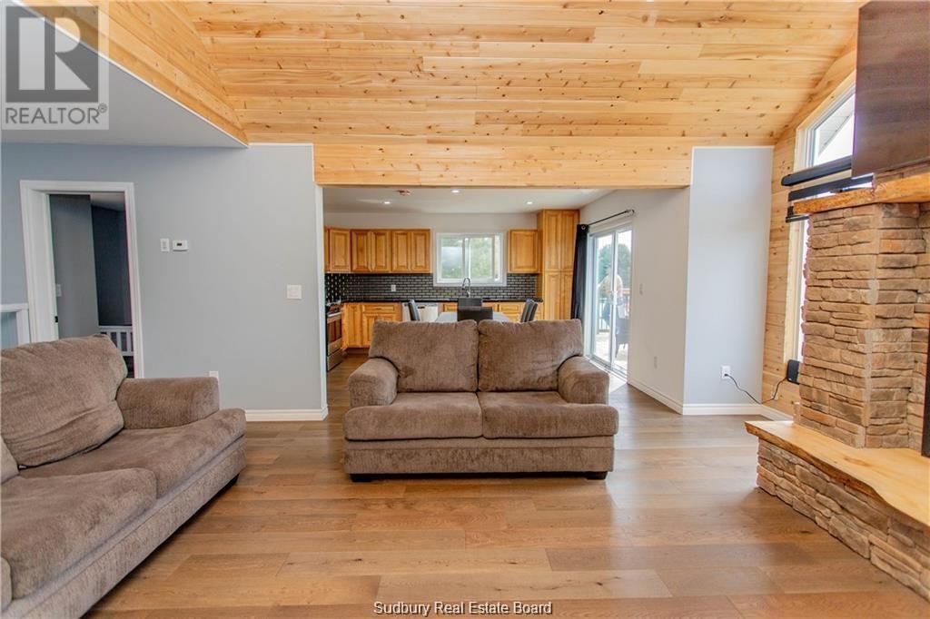 29 Public Road, Spanish, Ontario  P0P 2A0 - Photo 10 - 2126989