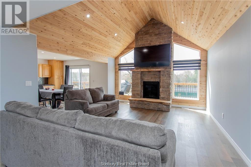 29 Public Road, Spanish, Ontario  P0P 2A0 - Photo 7 - 2126989