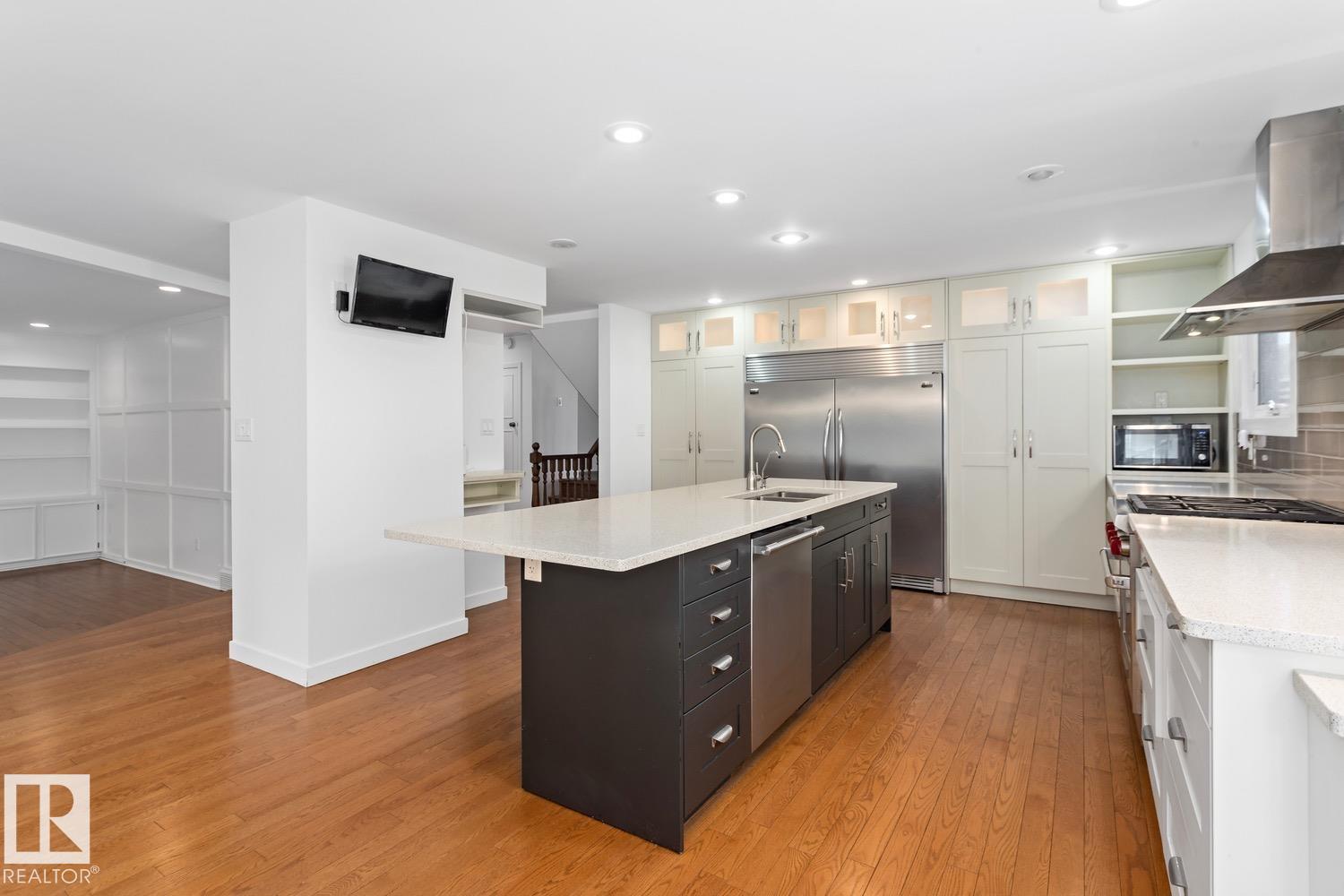 239 Wakina Dr Nw, Edmonton, Alberta  T5T 2X6 - Photo 12 - E4480846