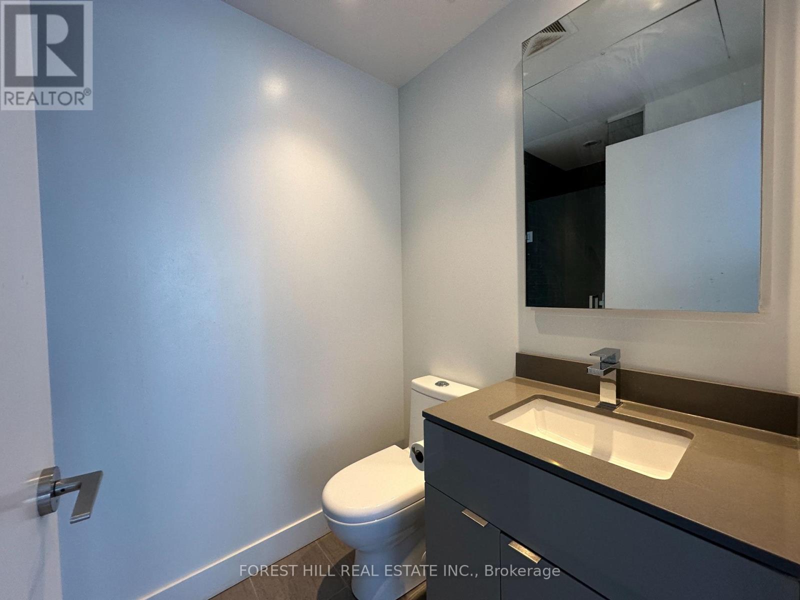 5501 - 7 Grenville Street, Toronto, Ontario  M4Y 1A1 - Photo 10 - C12962862