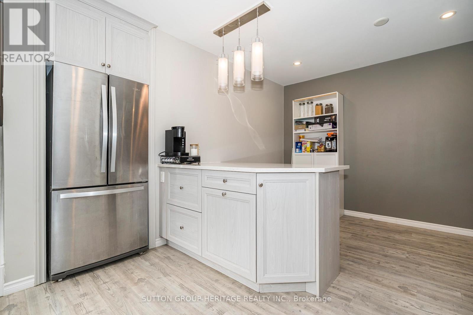 437 Sedan Crescent, Oshawa, Ontario  L1H 3G4 - Photo 9 - E12962886