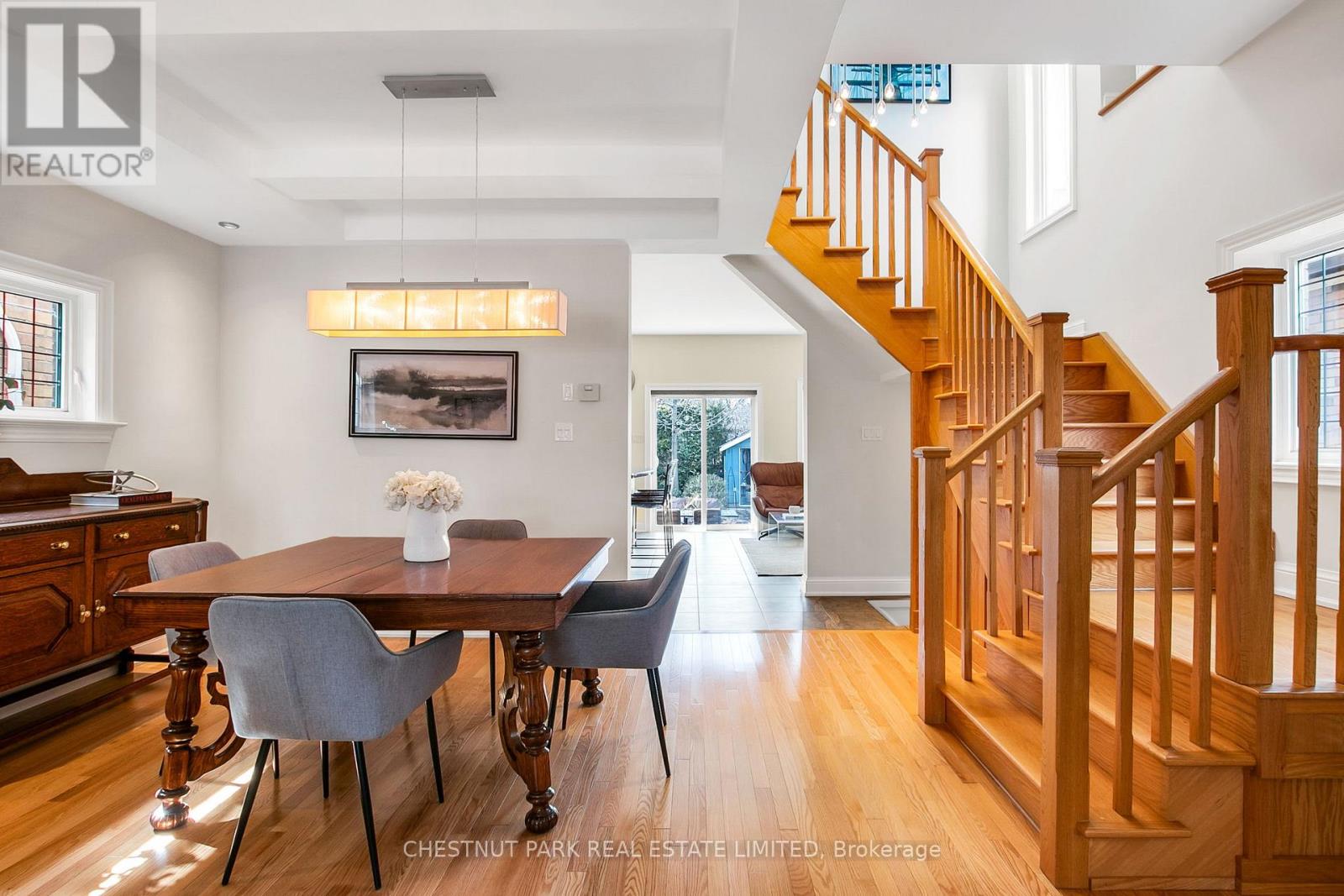 12 Chilton Road, Toronto, Ontario  M4J 3C6 - Photo 10 - E12962900