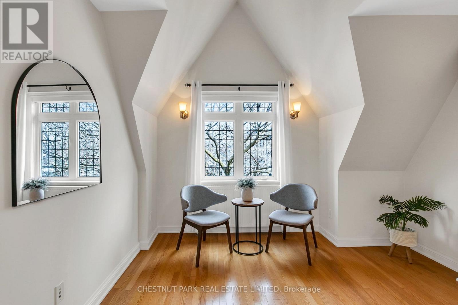 12 Chilton Road, Toronto, Ontario  M4J 3C6 - Photo 19 - E12962900