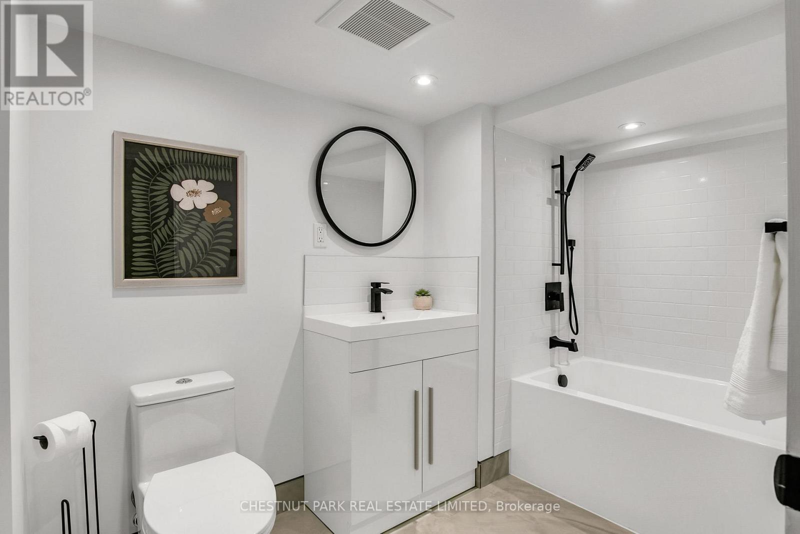 12 Chilton Road, Toronto, Ontario  M4J 3C6 - Photo 29 - E12962900