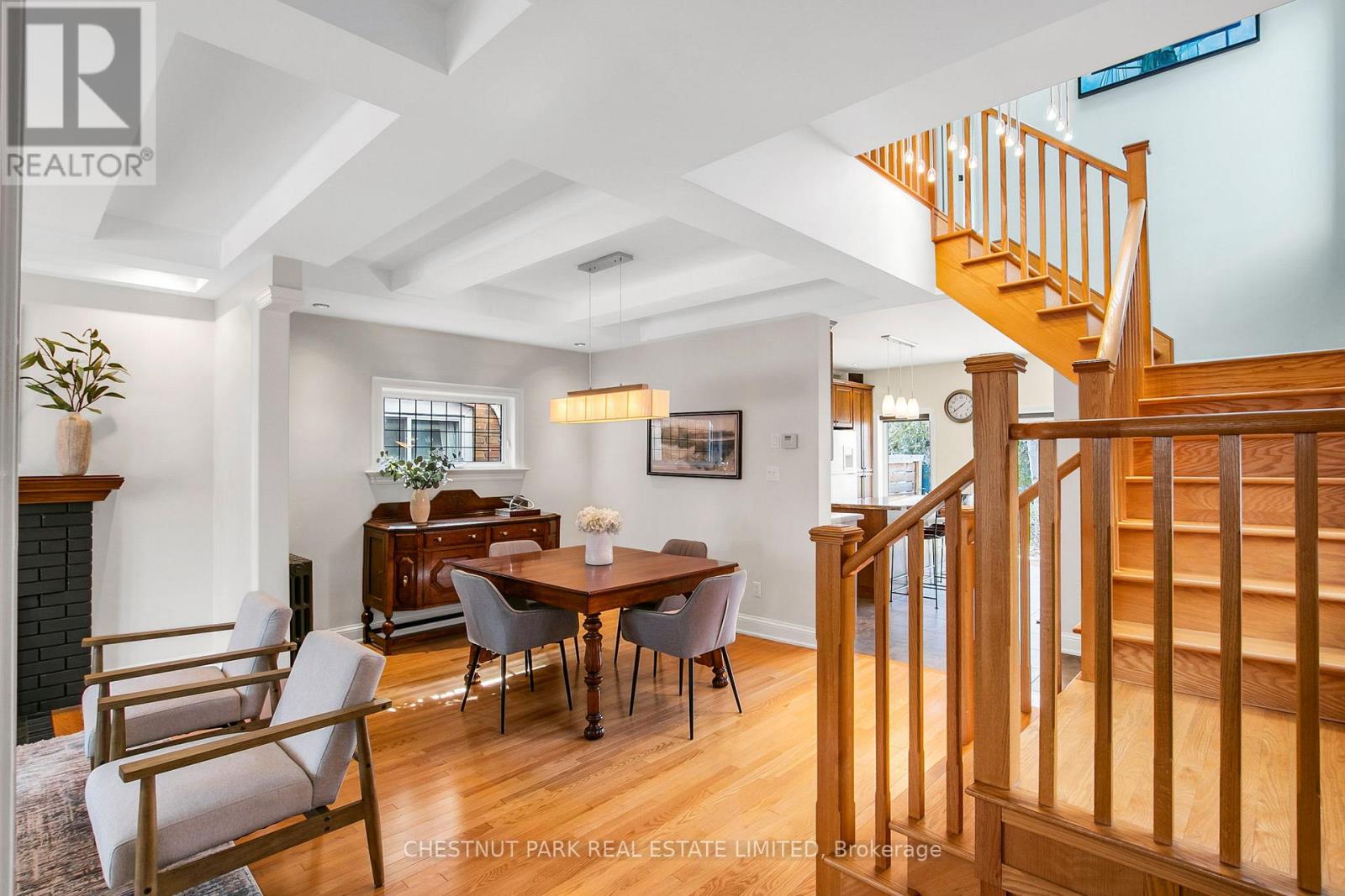 12 Chilton Road, Toronto, Ontario  M4J 3C6 - Photo 3 - E12962900