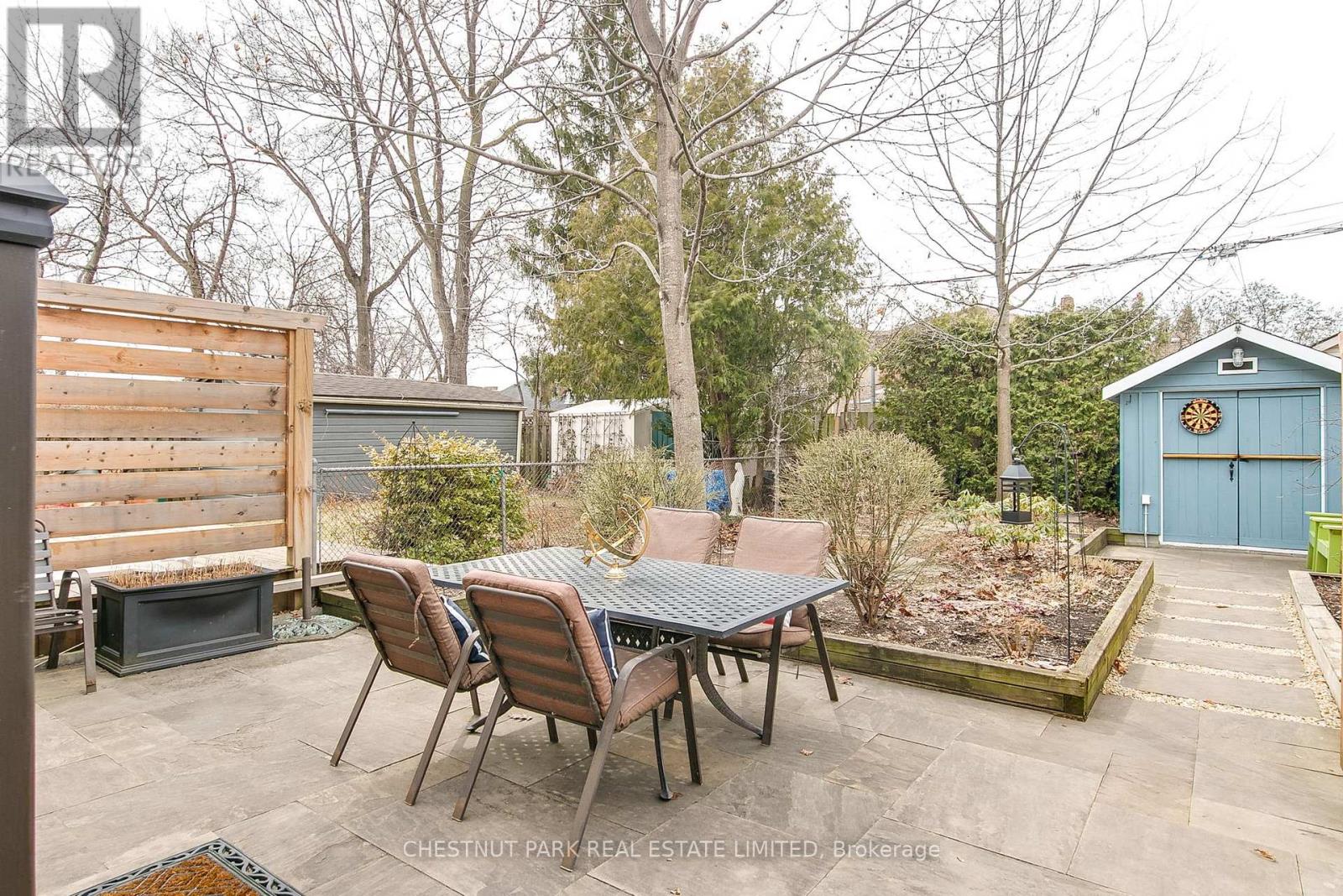 12 Chilton Road, Toronto, Ontario  M4J 3C6 - Photo 34 - E12962900