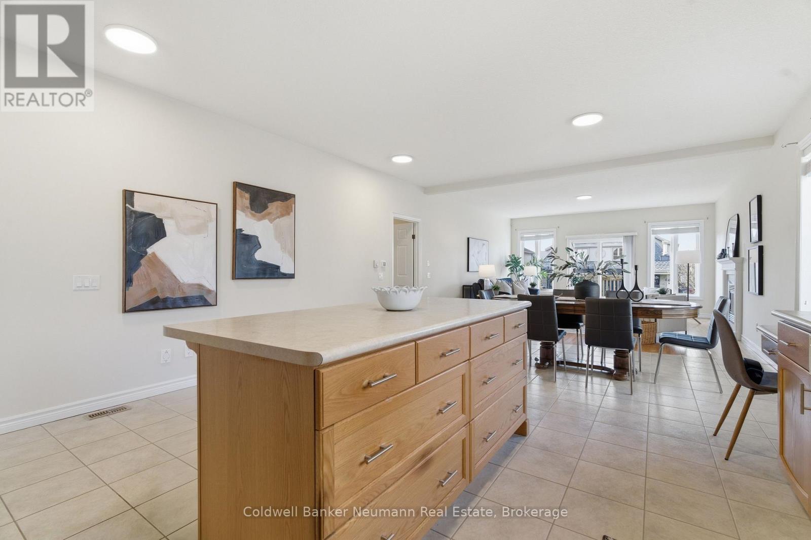 14 Sweeney Drive, Guelph, Ontario  N1G 0A6 - Photo 9 - X12962832