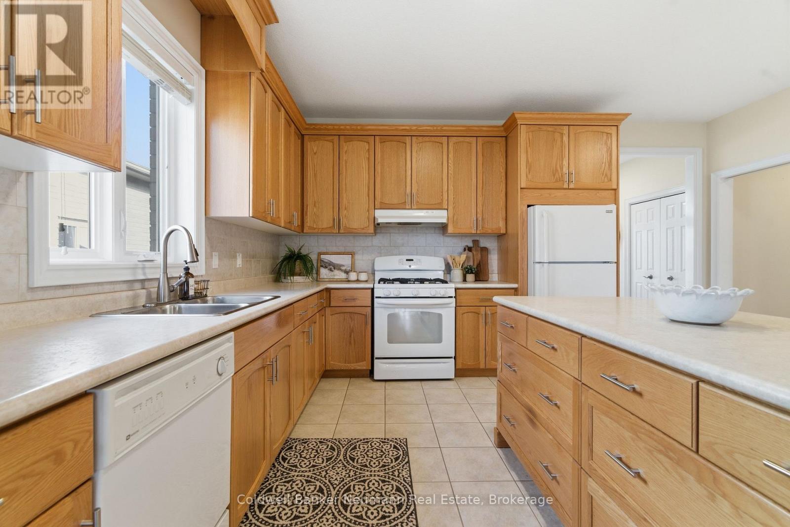 14 Sweeney Drive, Guelph, Ontario  N1G 0A6 - Photo 8 - X12962832