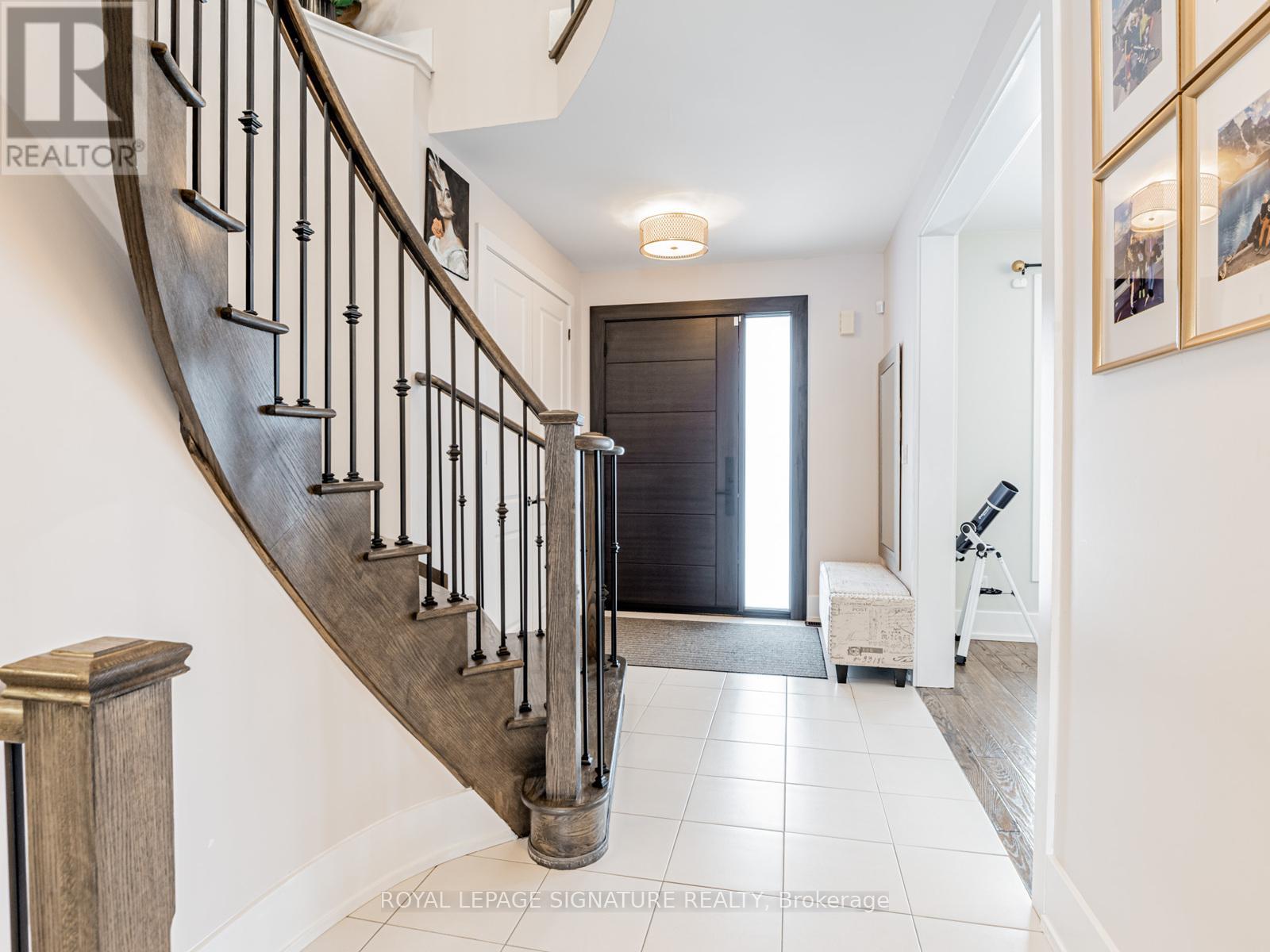 26 Marks Road, Springwater, Ontario  L9X 0S5 - Photo 4 - S12838026