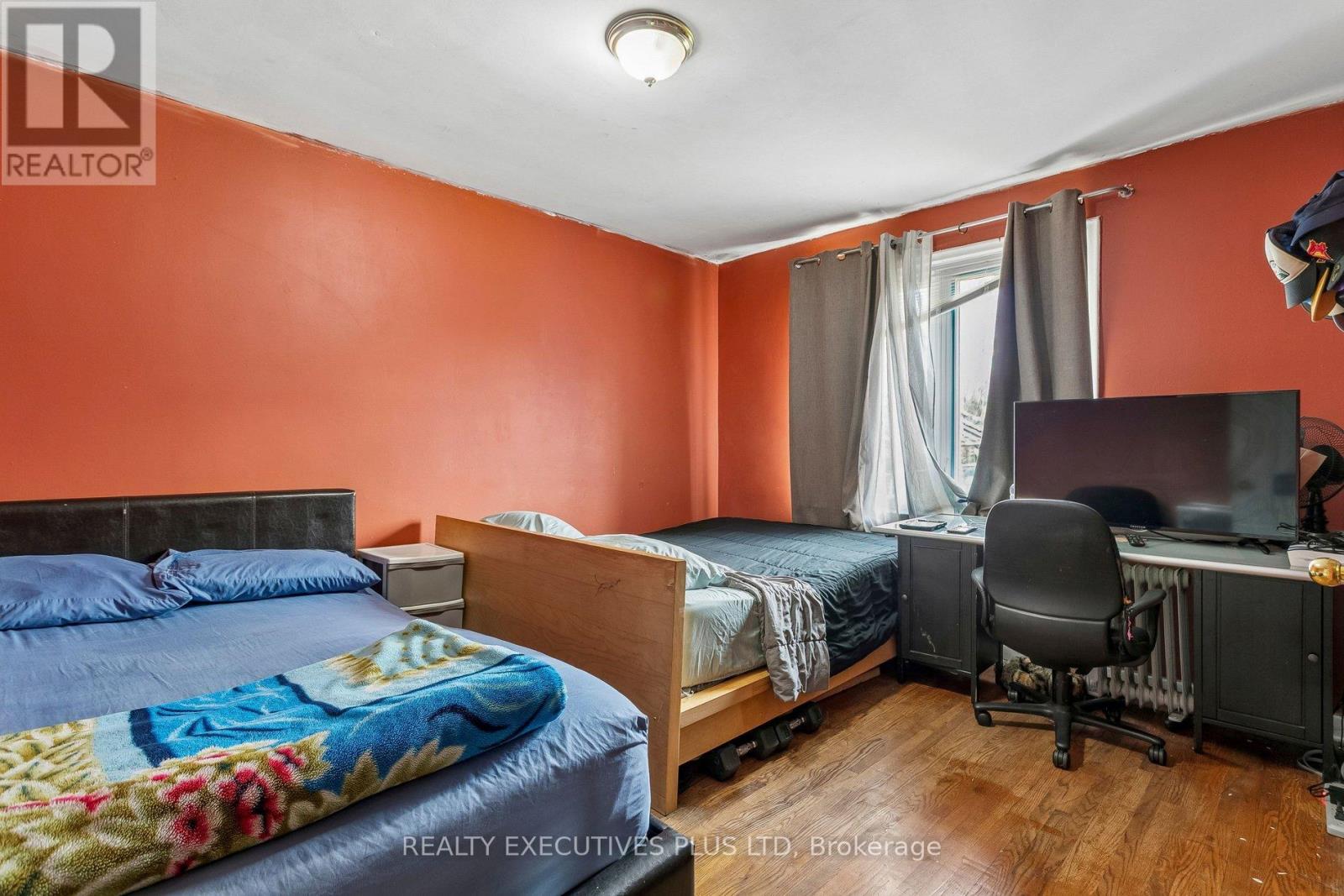 15 Dittmer Crescent, Toronto, Ontario  M9W 4P7 - Photo 15 - W12953252