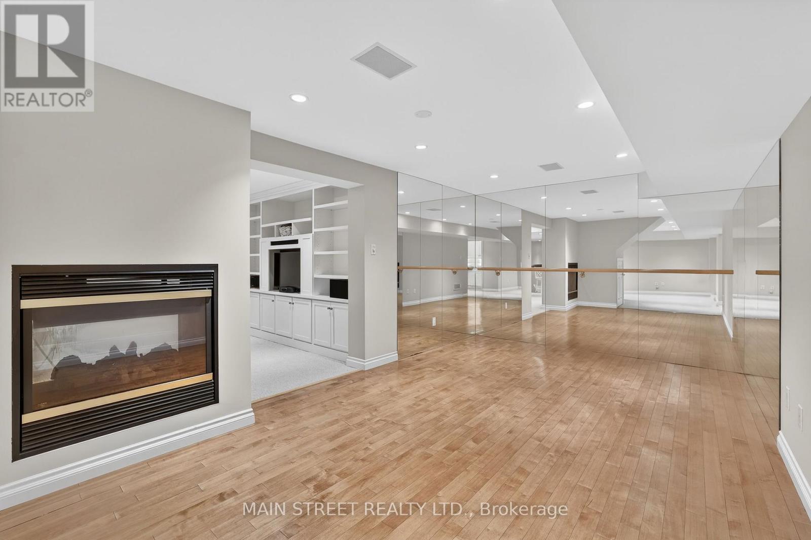 65 Marsh Harbour, Aurora, Ontario  L4G 5Y7 - Photo 31 - N12962854