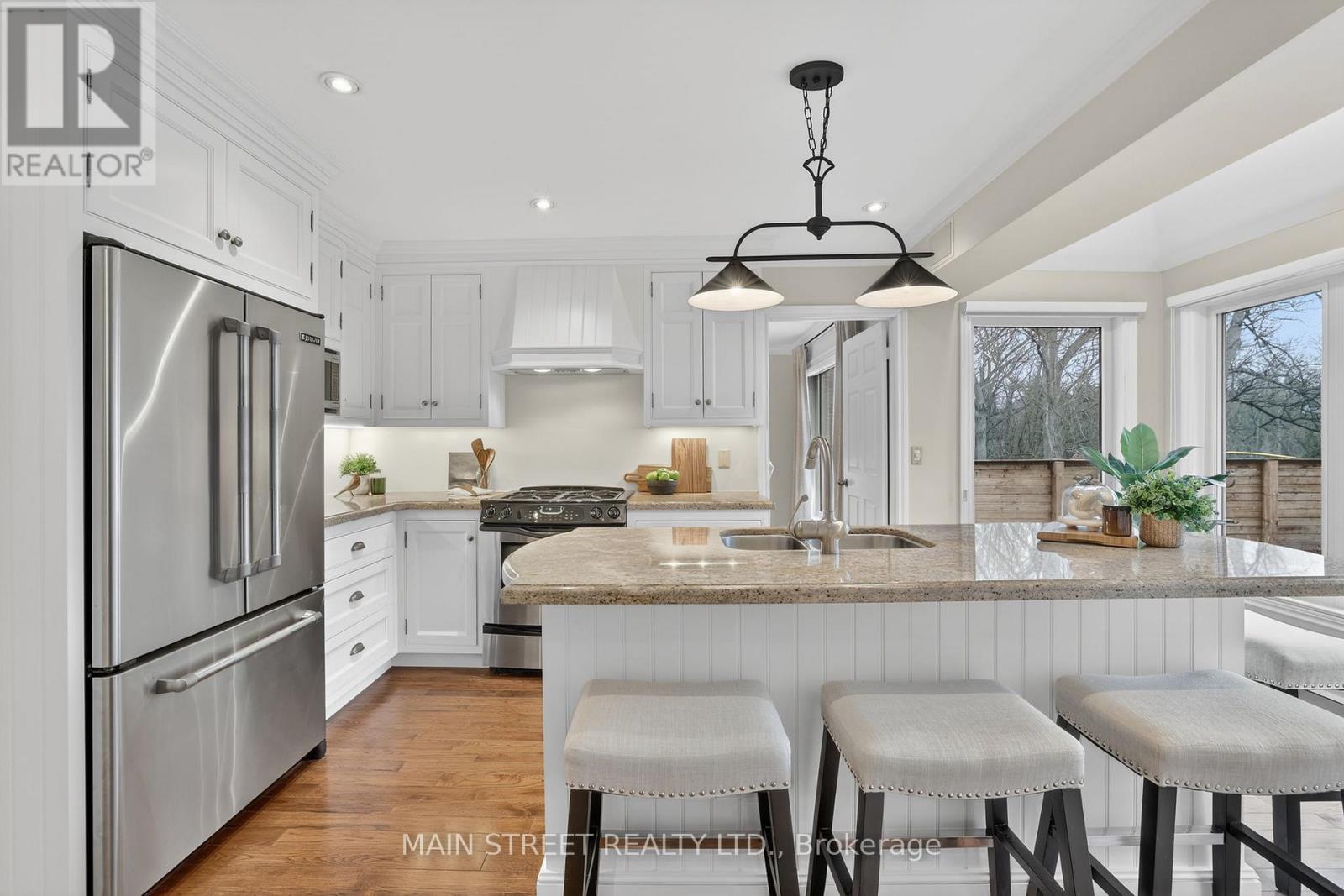 65 Marsh Harbour, Aurora, Ontario  L4G 5Y7 - Photo 5 - N12962854