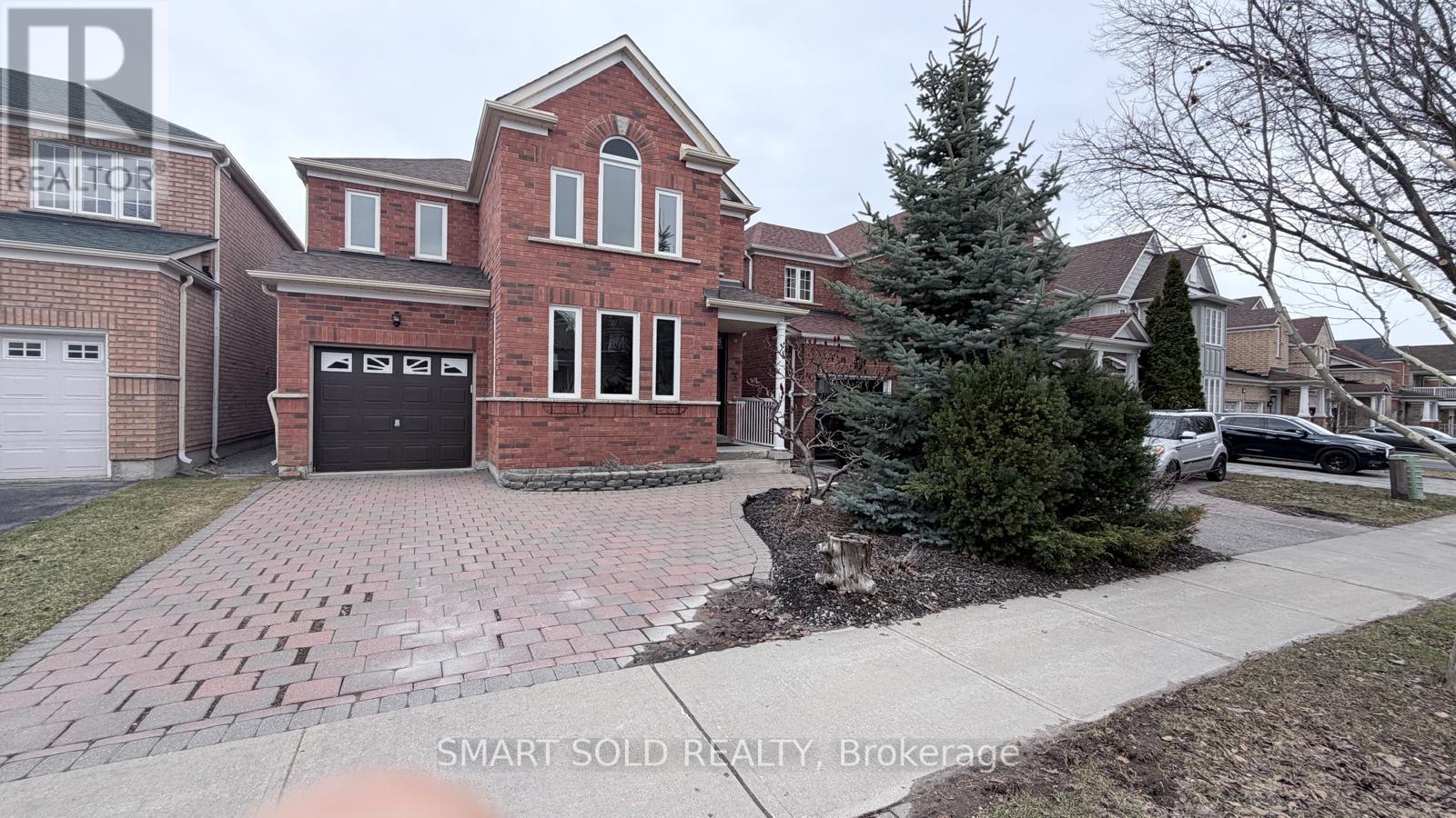 3 Manorwood Drive, Markham, Ontario  L6C 2S9 - Photo 2 - N12962864