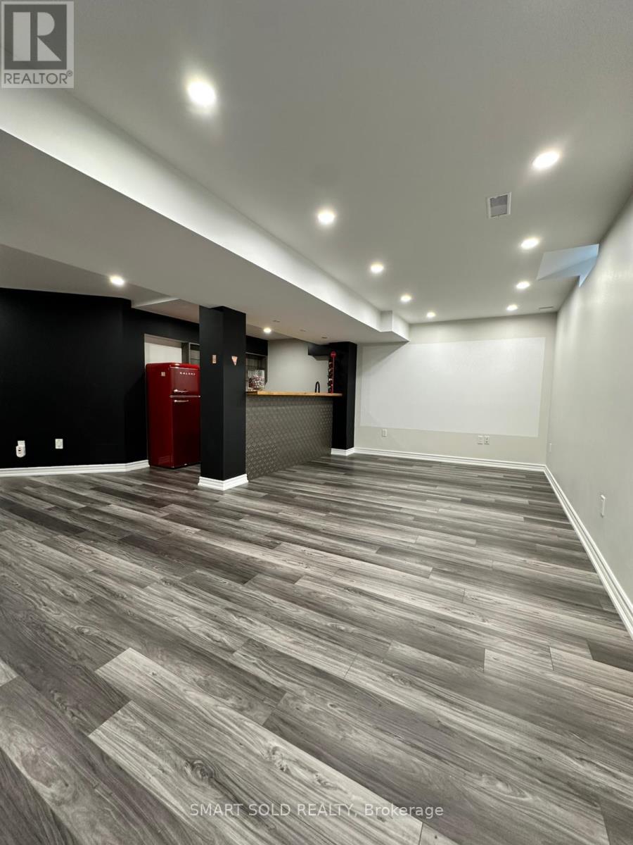 3 Manorwood Drive, Markham, Ontario  L6C 2S9 - Photo 24 - N12962864