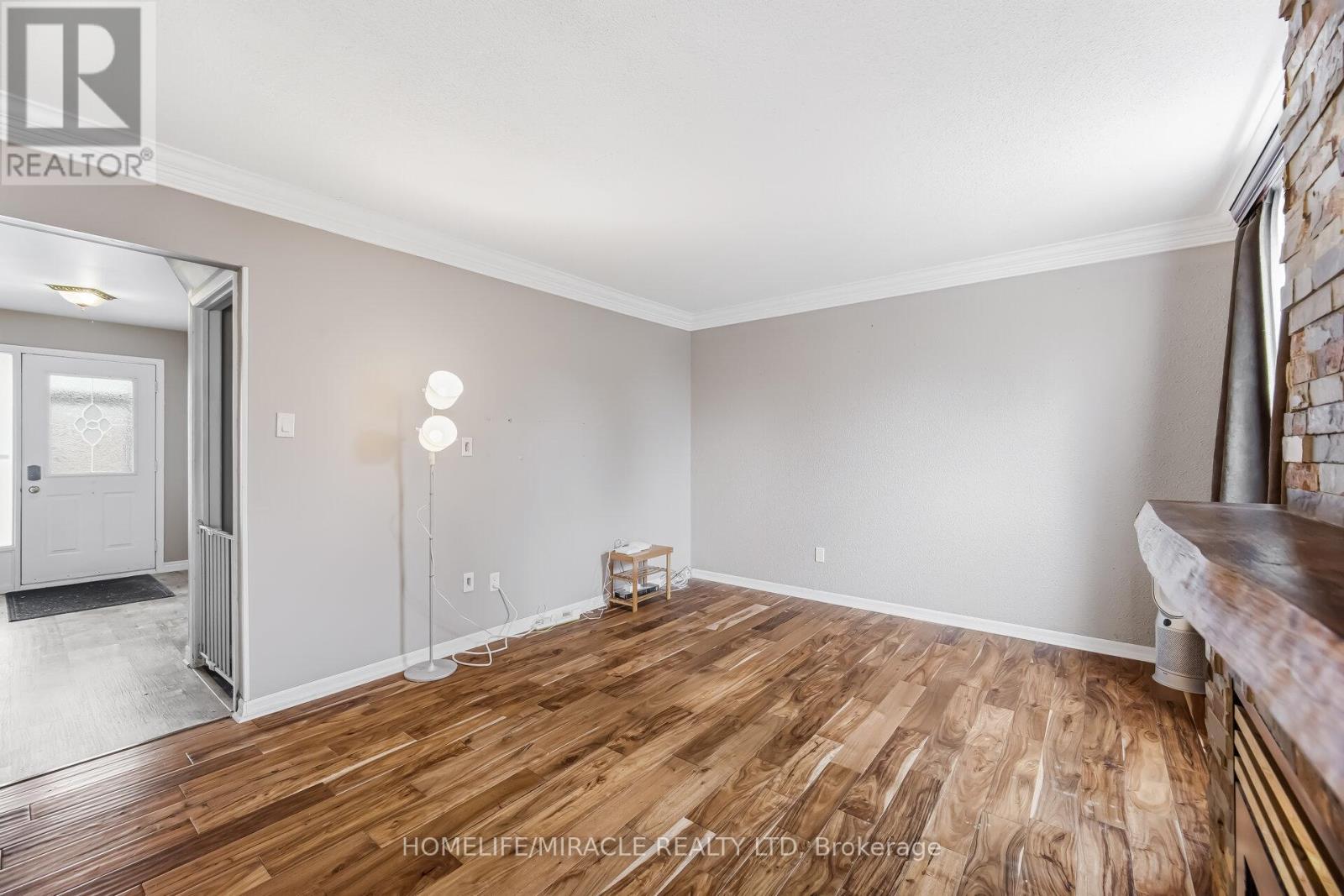 413 Terry Drive, Newmarket, Ontario  L3Y 5E6 - Photo 15 - N12962892