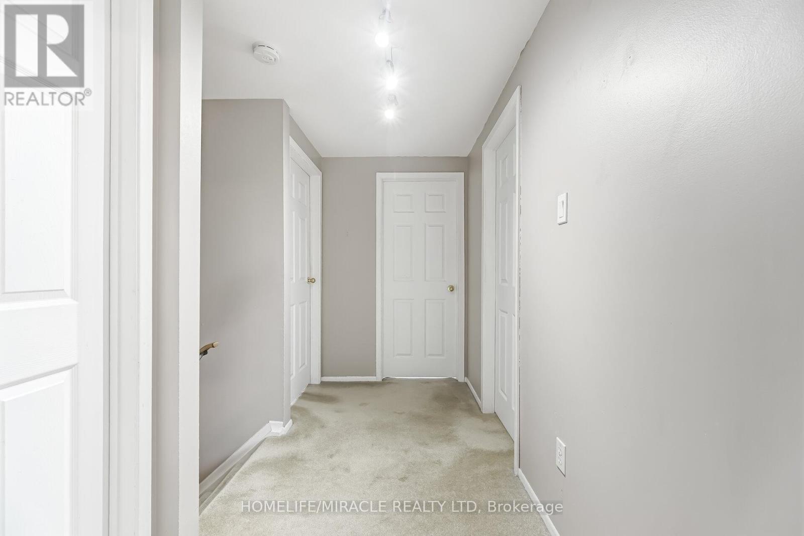 413 Terry Drive, Newmarket, Ontario  L3Y 5E6 - Photo 20 - N12962892