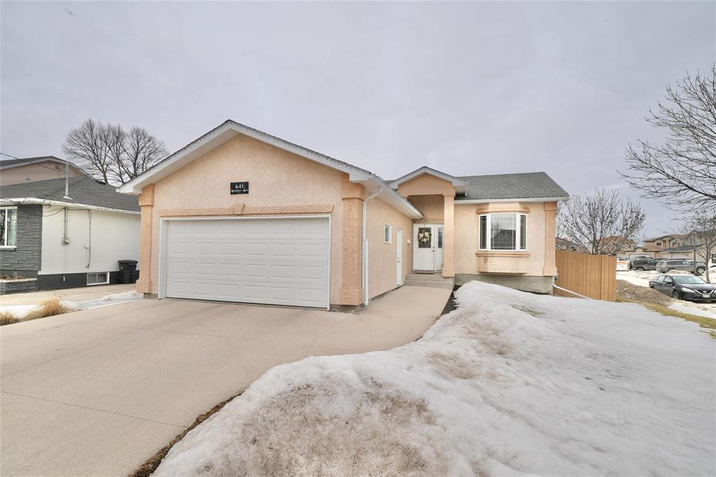 641 Beecher Avenue, Winnipeg, Manitoba