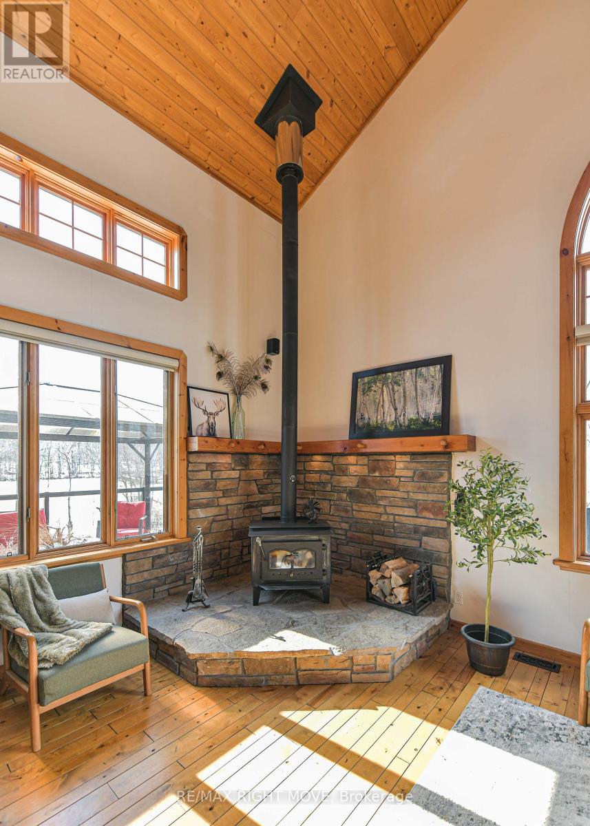 2018 Uhthoff Line, Severn, Ontario  L3V 7E9 - Photo 11 - S12962856