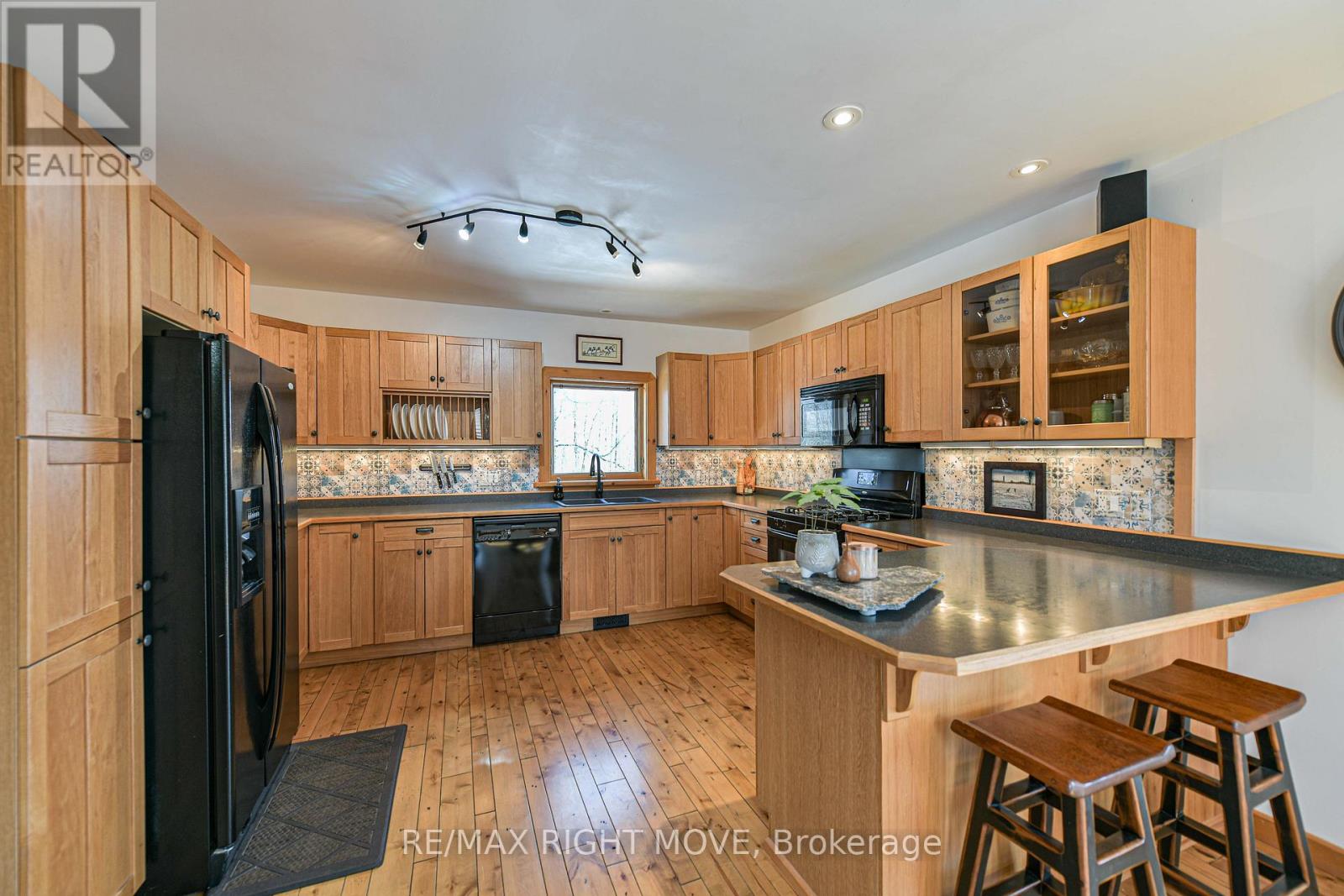 2018 Uhthoff Line, Severn, Ontario  L3V 7E9 - Photo 13 - S12962856