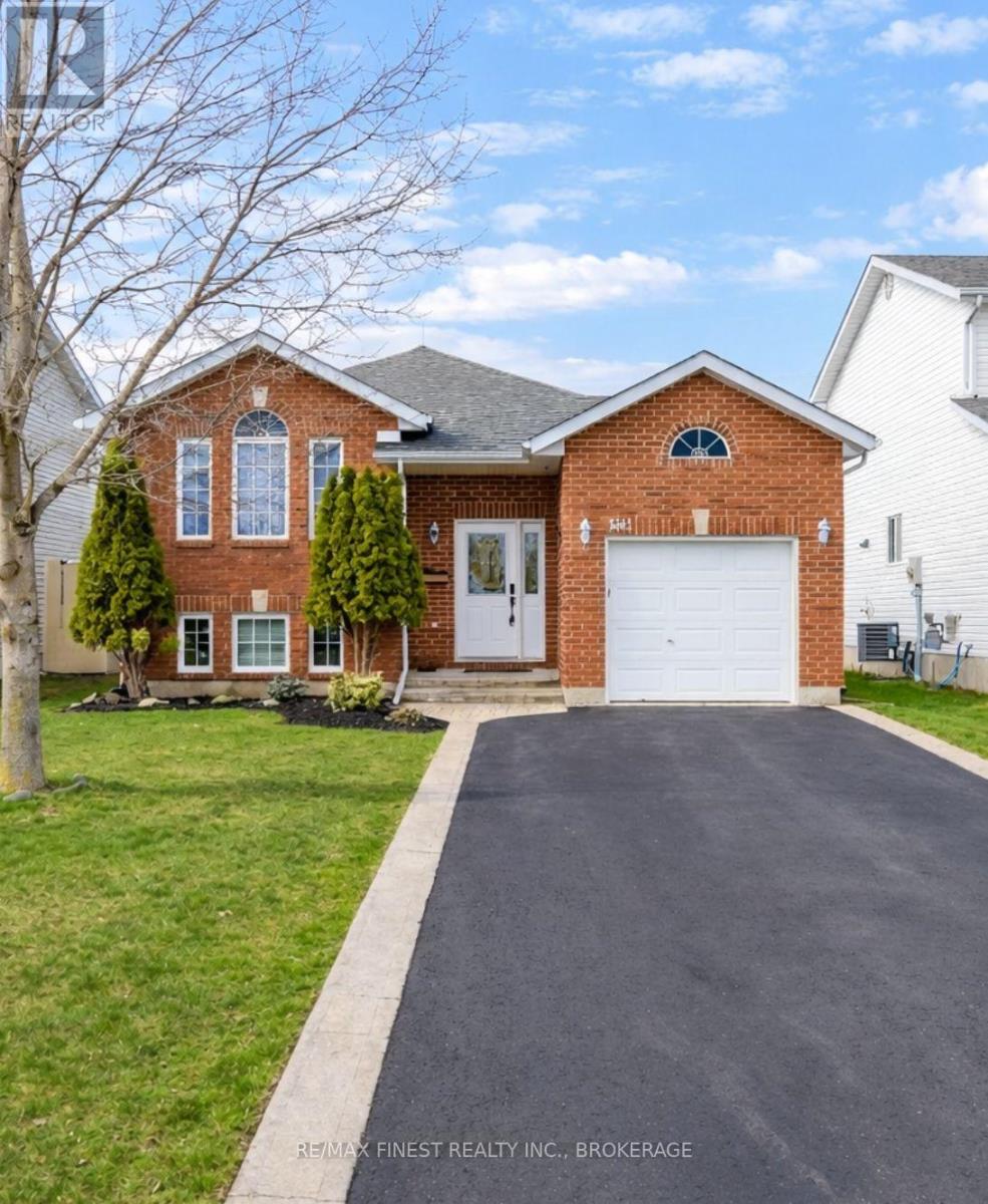 1341 Juniper Drive, Kingston, Ontario  K7P 3G5 - Photo 2 - X12913984