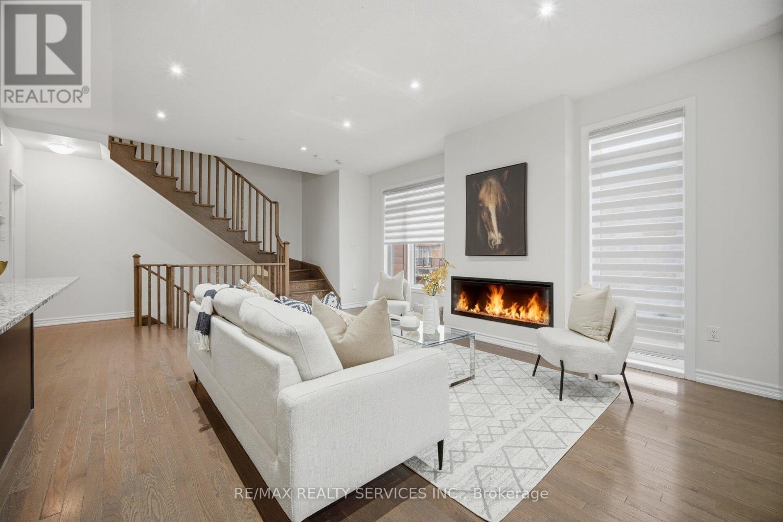 68 Donald Ficht Crescent, Brampton, Ontario  L7A 5H7 - Photo 12 - W12962870