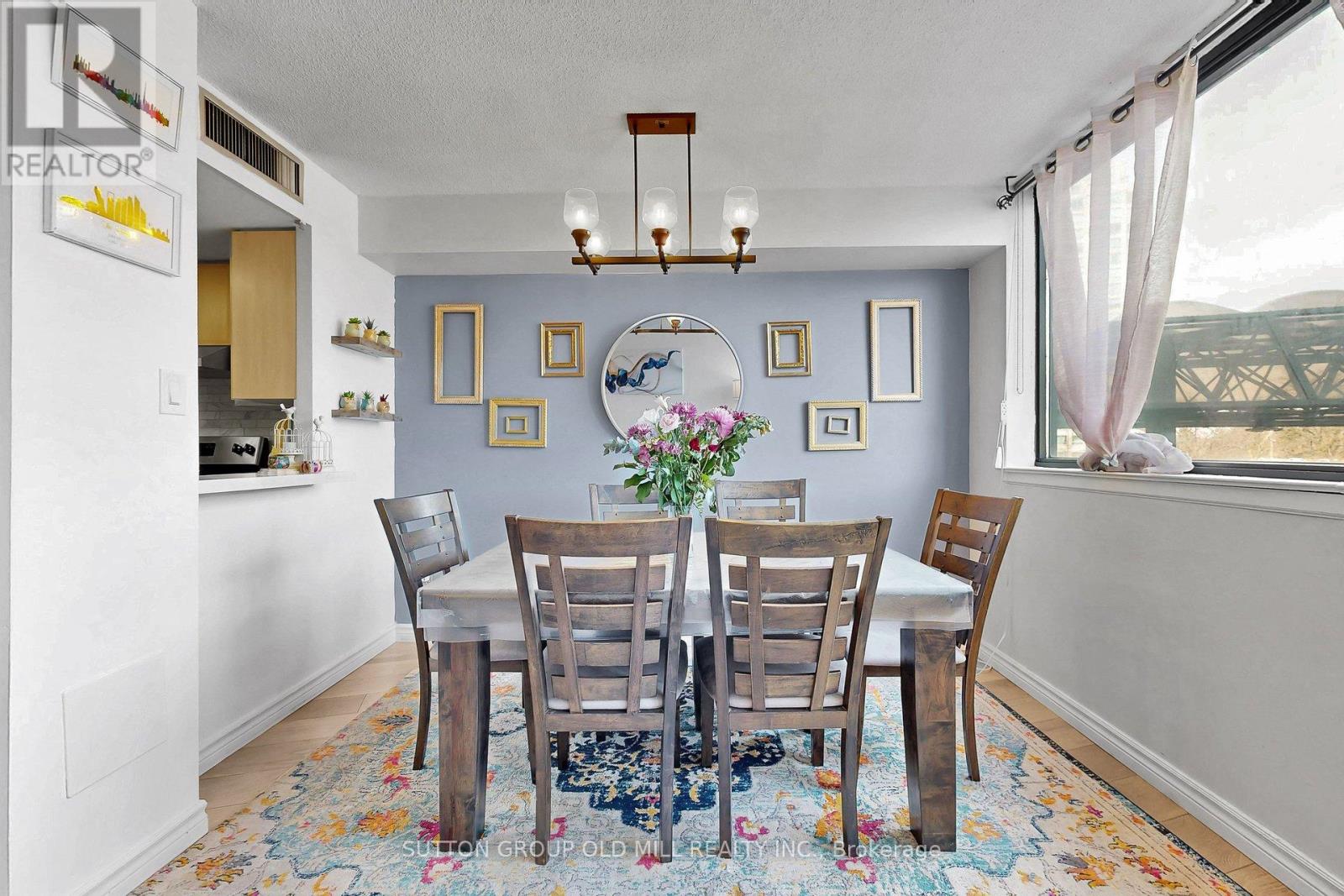 206 - 1360 Rathburn Road E, Mississauga, Ontario  L4W 4H4 - Photo 10 - W12962876