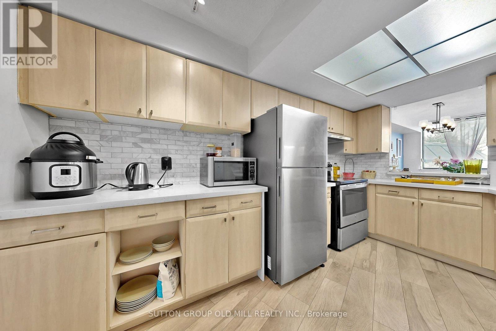 206 - 1360 Rathburn Road E, Mississauga, Ontario  L4W 4H4 - Photo 15 - W12962876