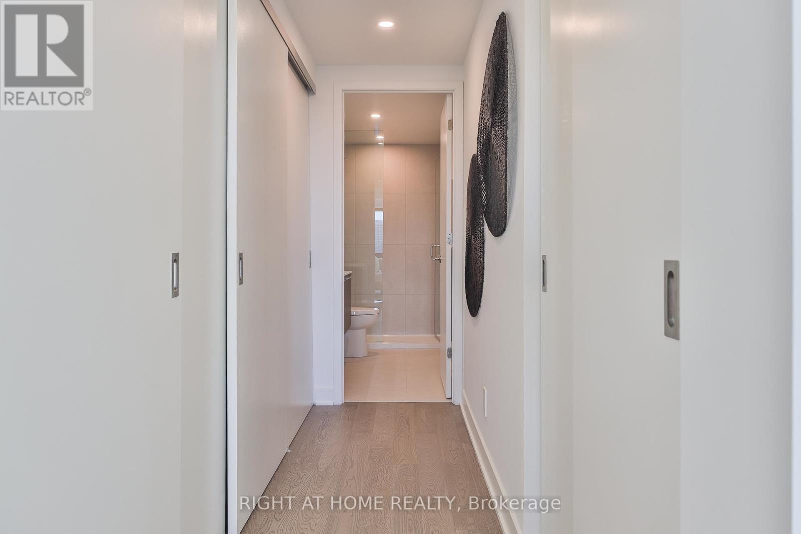 607 - 2720 Dundas Street W, Toronto, Ontario  M6P 1Y2 - Photo 20 - W12962894