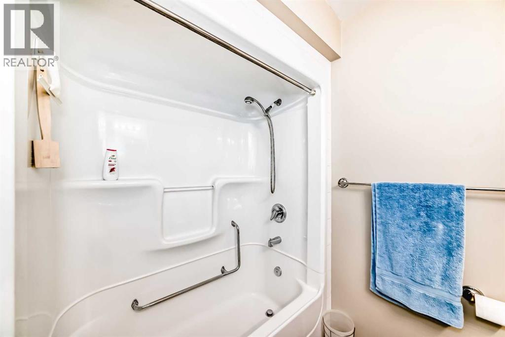 409 Hope Bay, Rural Rocky View County, Alberta  T1X 1G5 - Photo 32 - A2299222