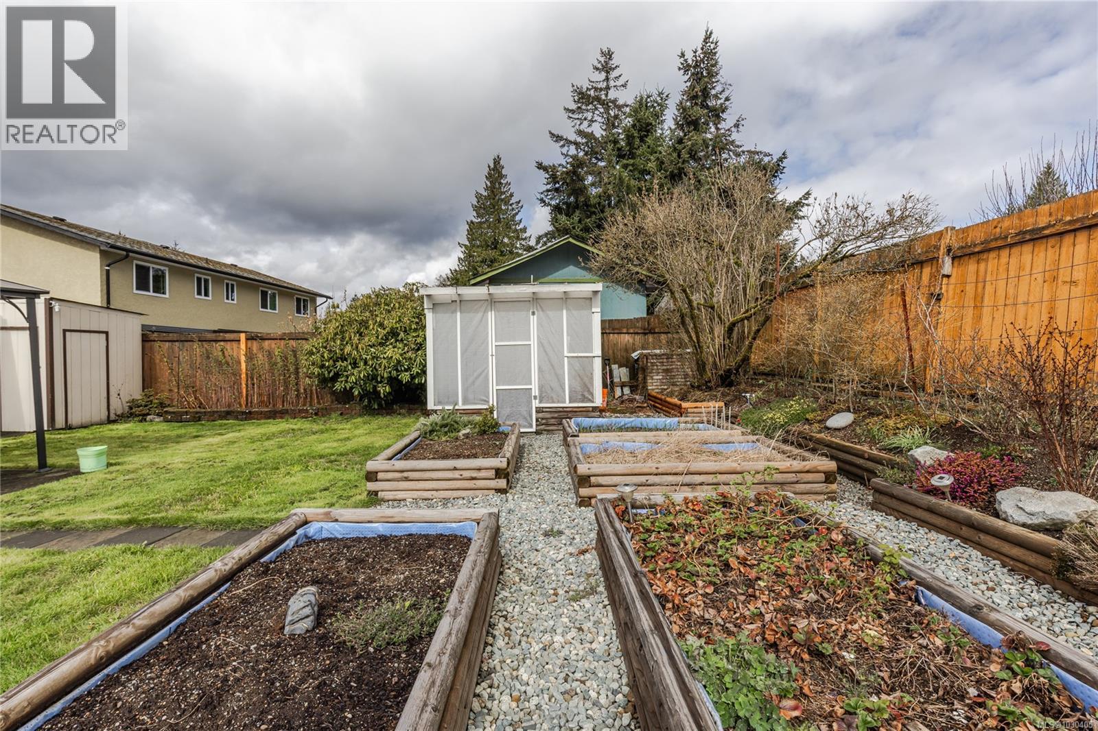 2686 Camcrest Dr, Nanaimo, British Columbia  V9R 5P9 - Photo 34 - 1030405